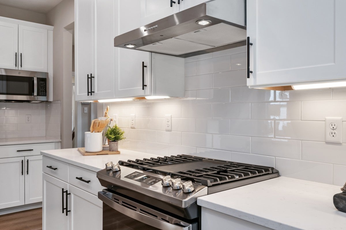 2718 Brumby Loop