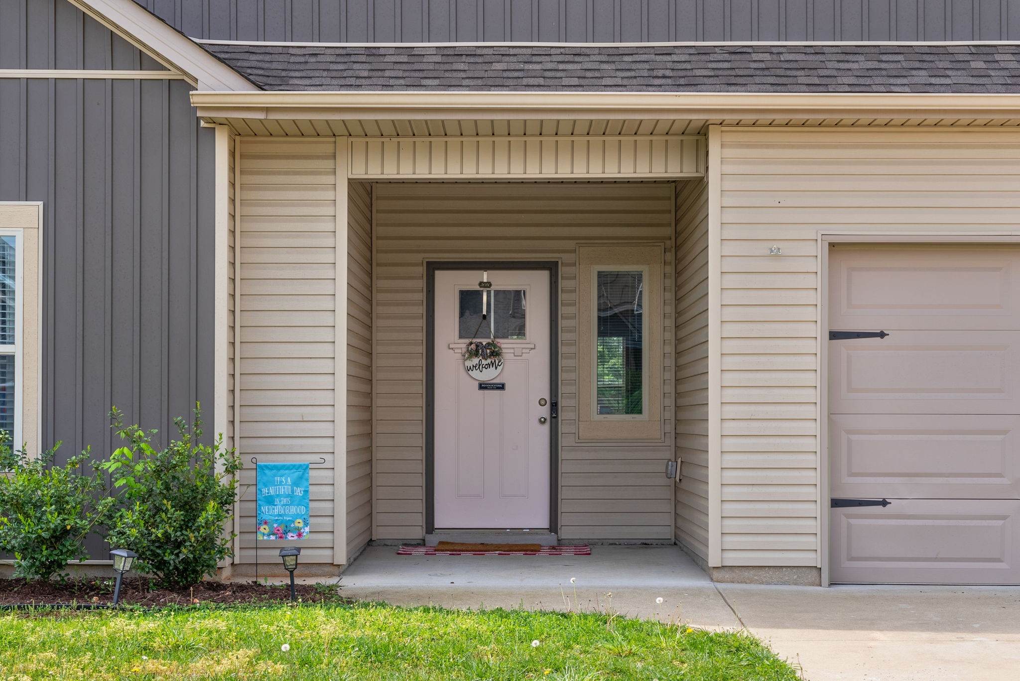 1164 Eagles Bluff Dr