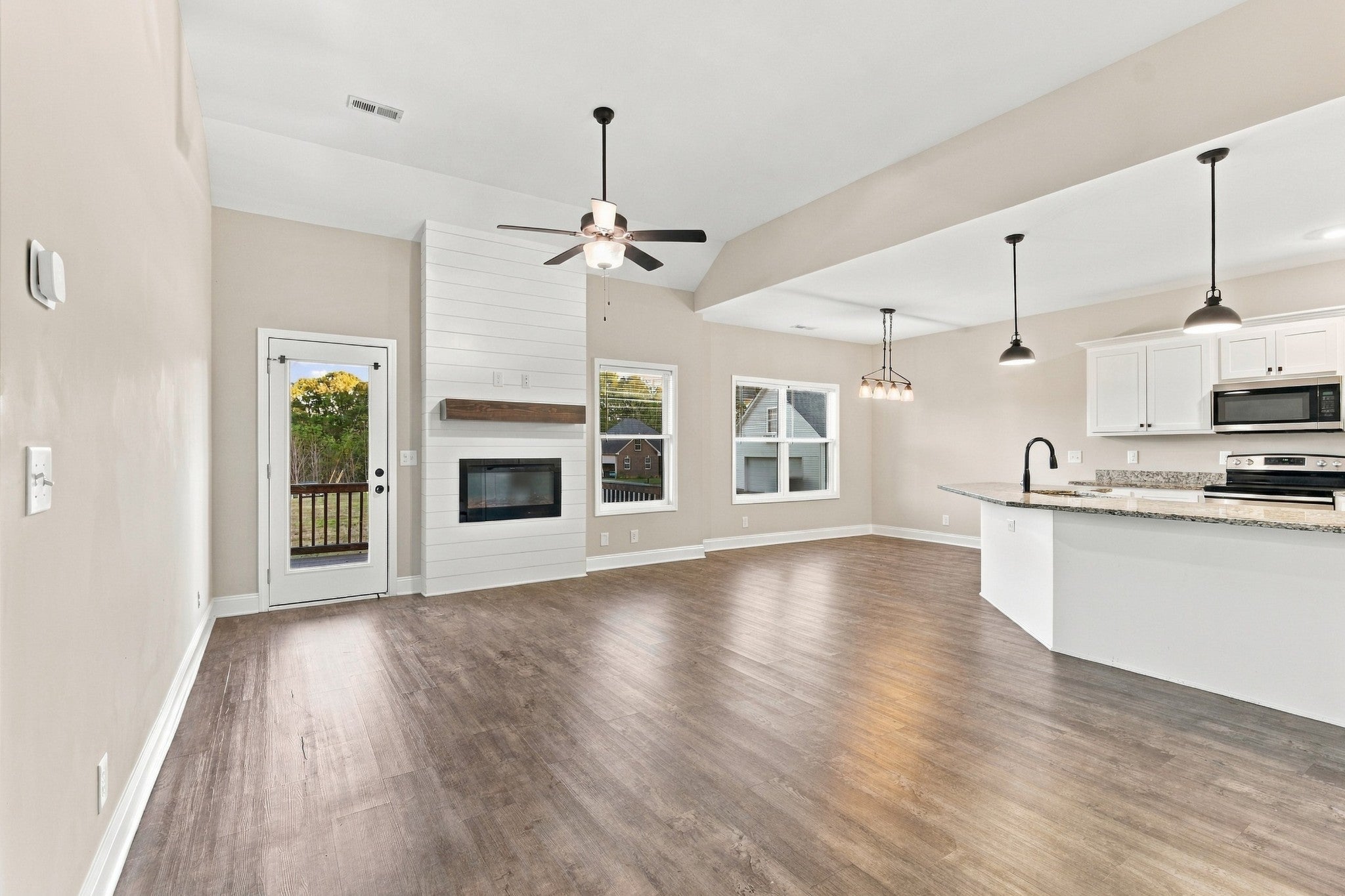332 Brandywine Ln