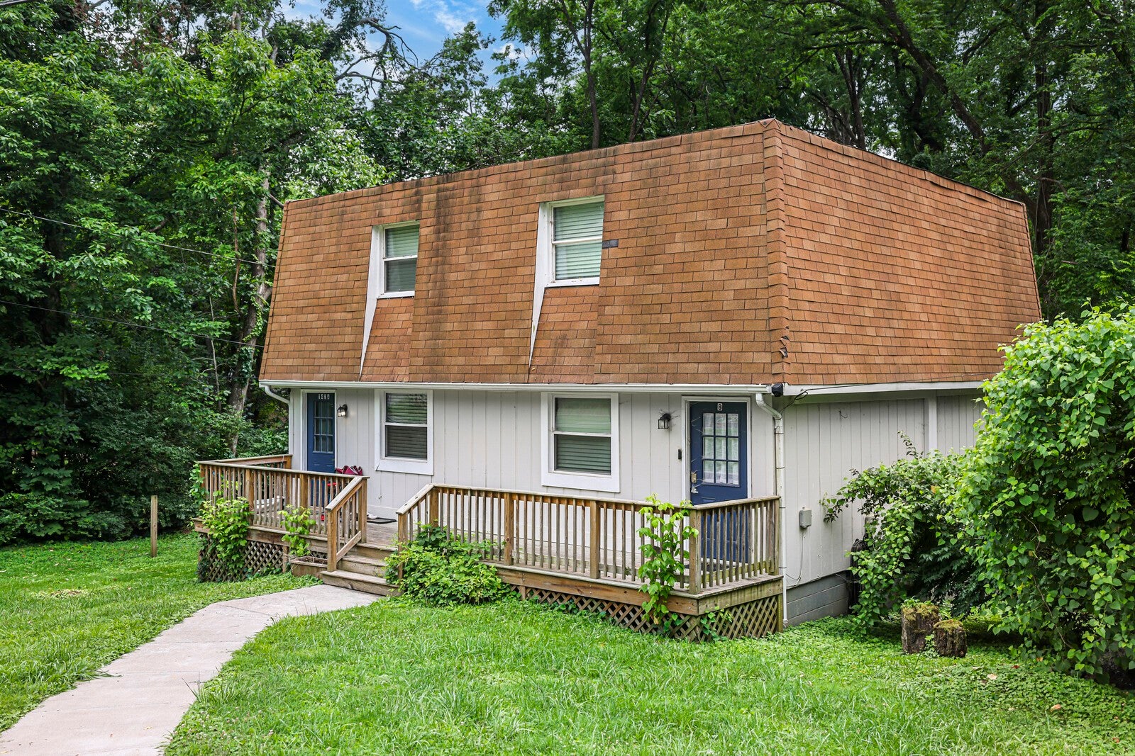 Photo 1 of 24 — 143 Old Tusculum Rd, Antioch, TN 37013