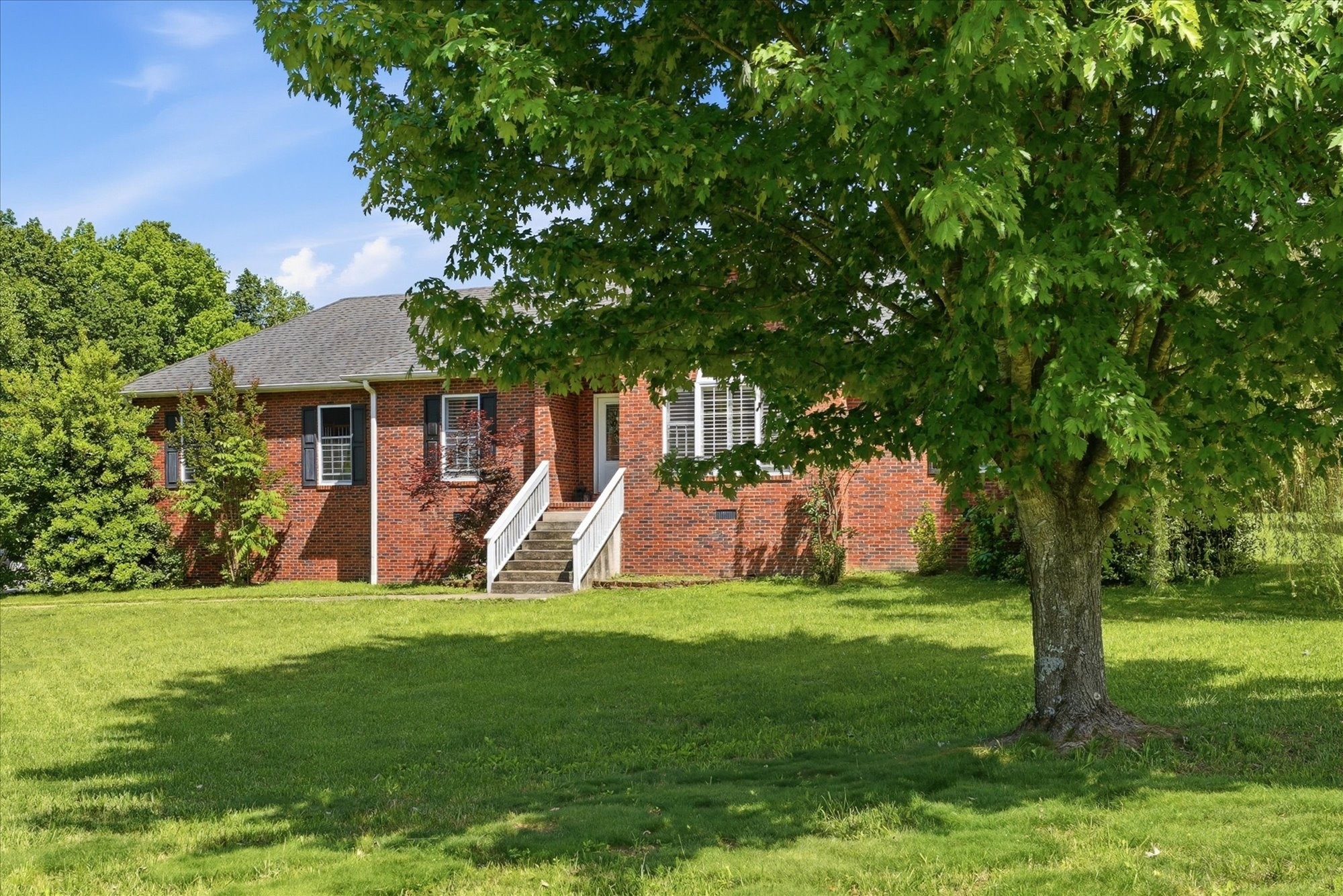 1510 Rapids Rd