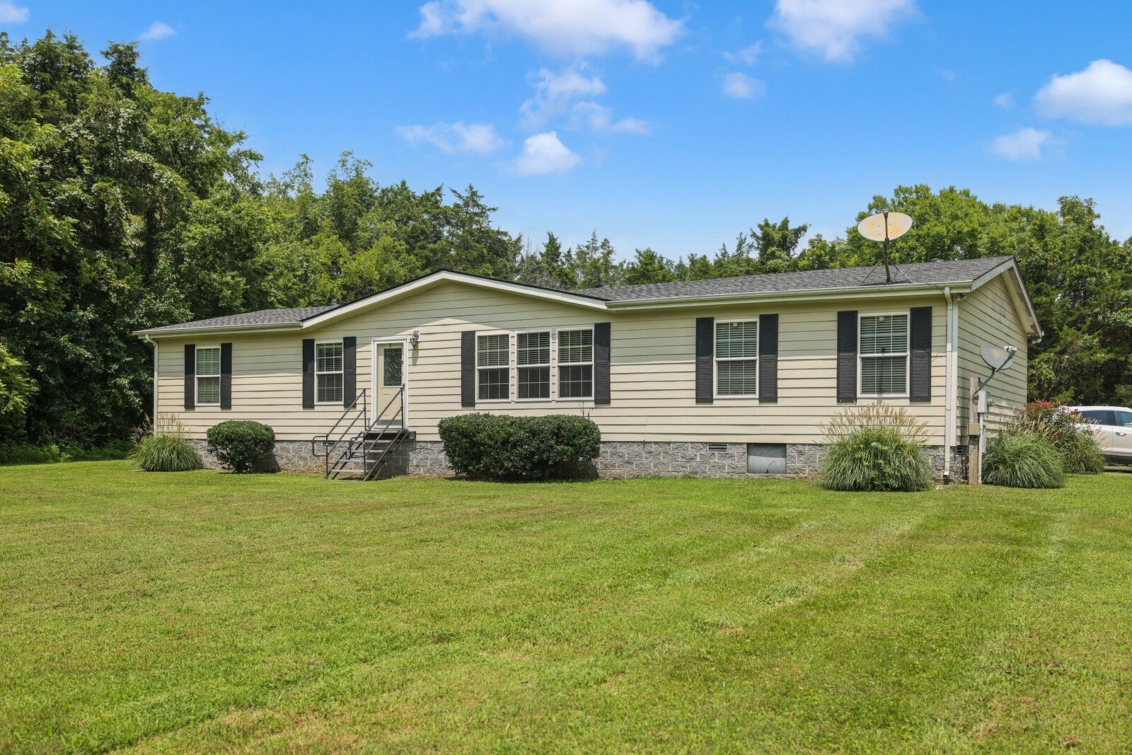 645 Jug Creek Rd