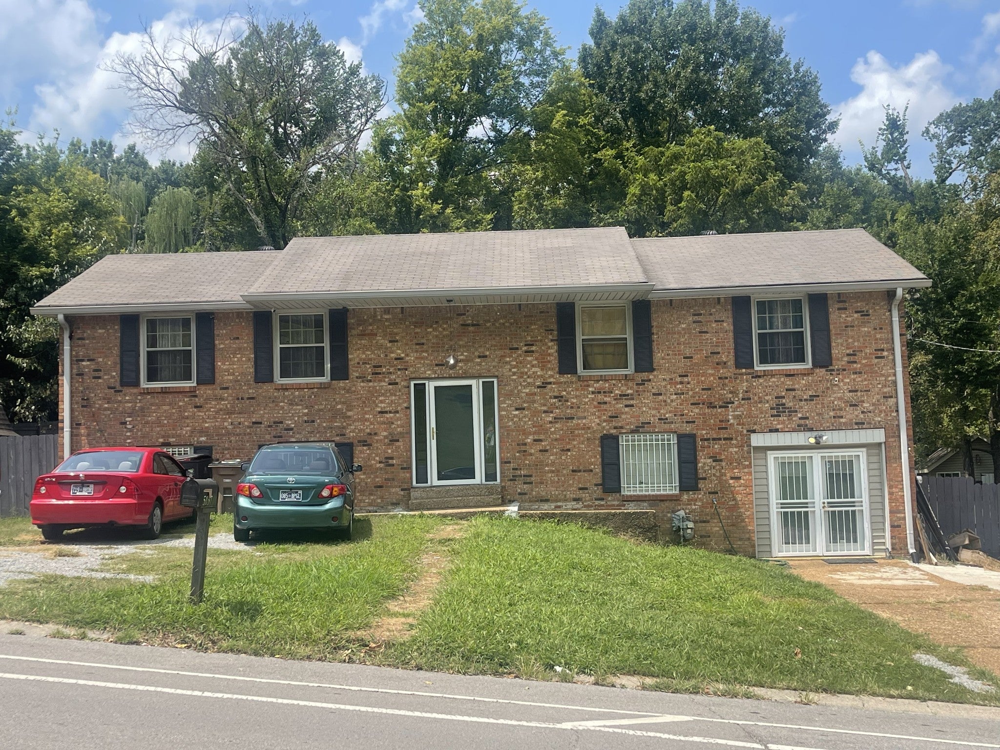 5-bed listing at 5137 Amalie Dr, Nashville