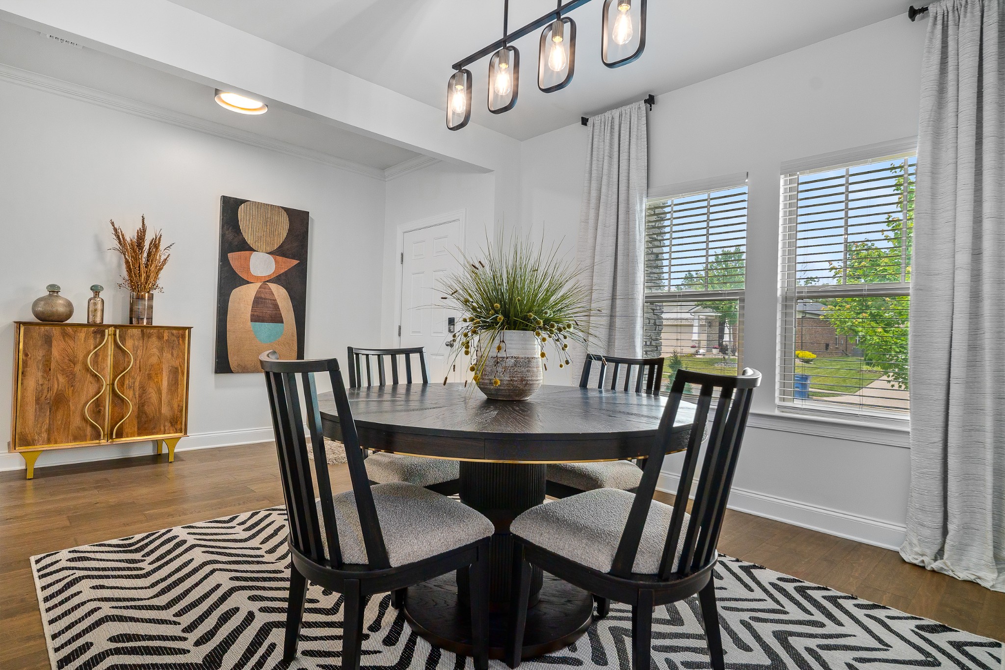 805 Dunbar Ct
