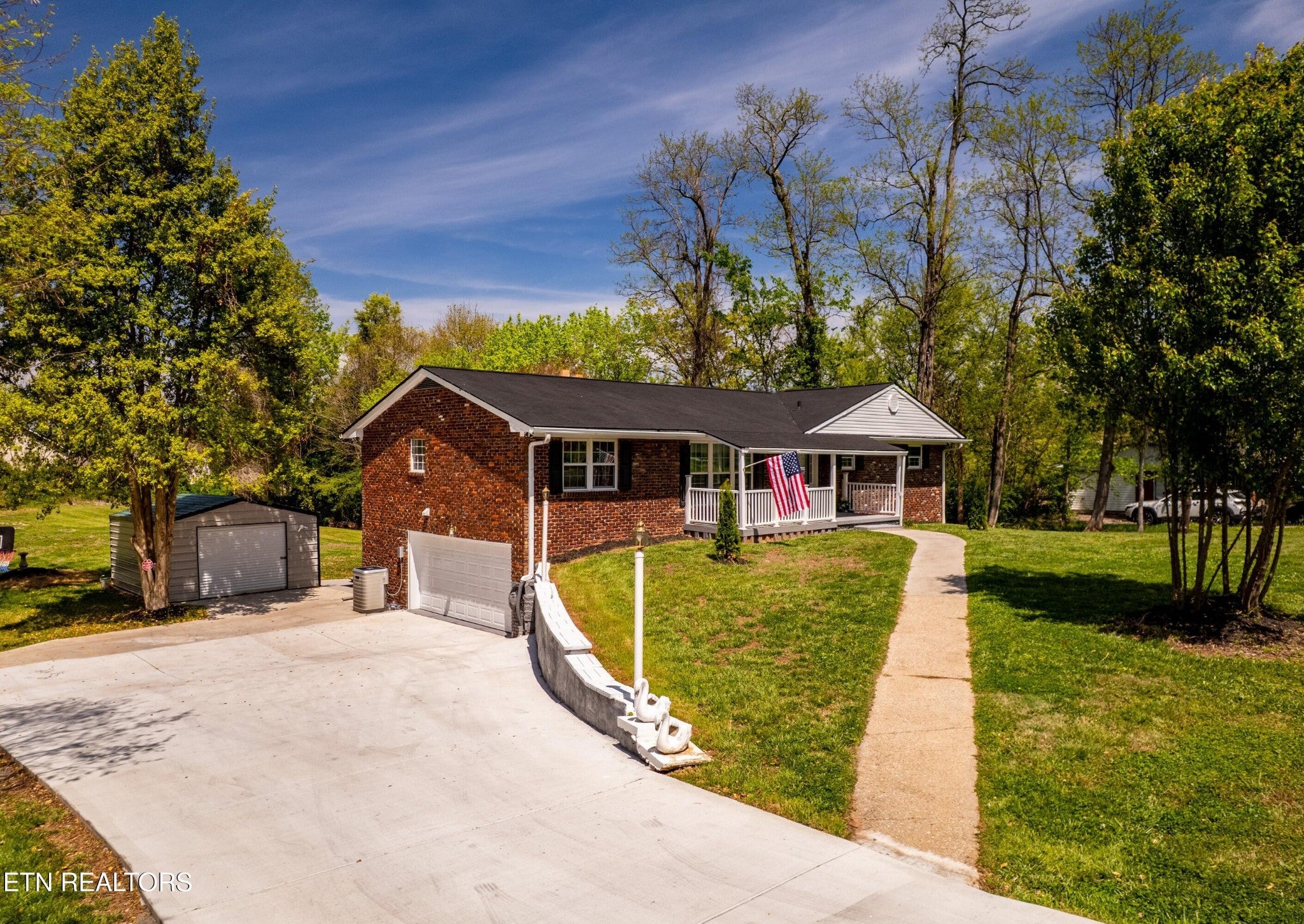 4209 Doris Circle