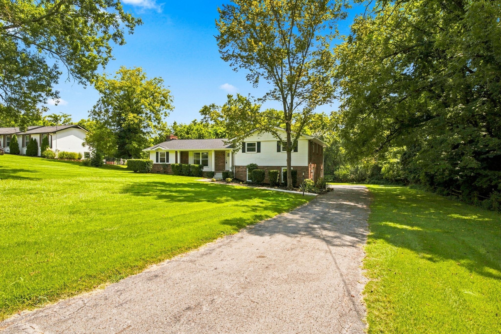 215 Tyne Bay Dr