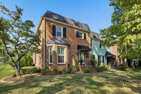 Photo of 4400 Belmont Park Ter #191, Nashville, TN 37215 (MLS # 3529742)