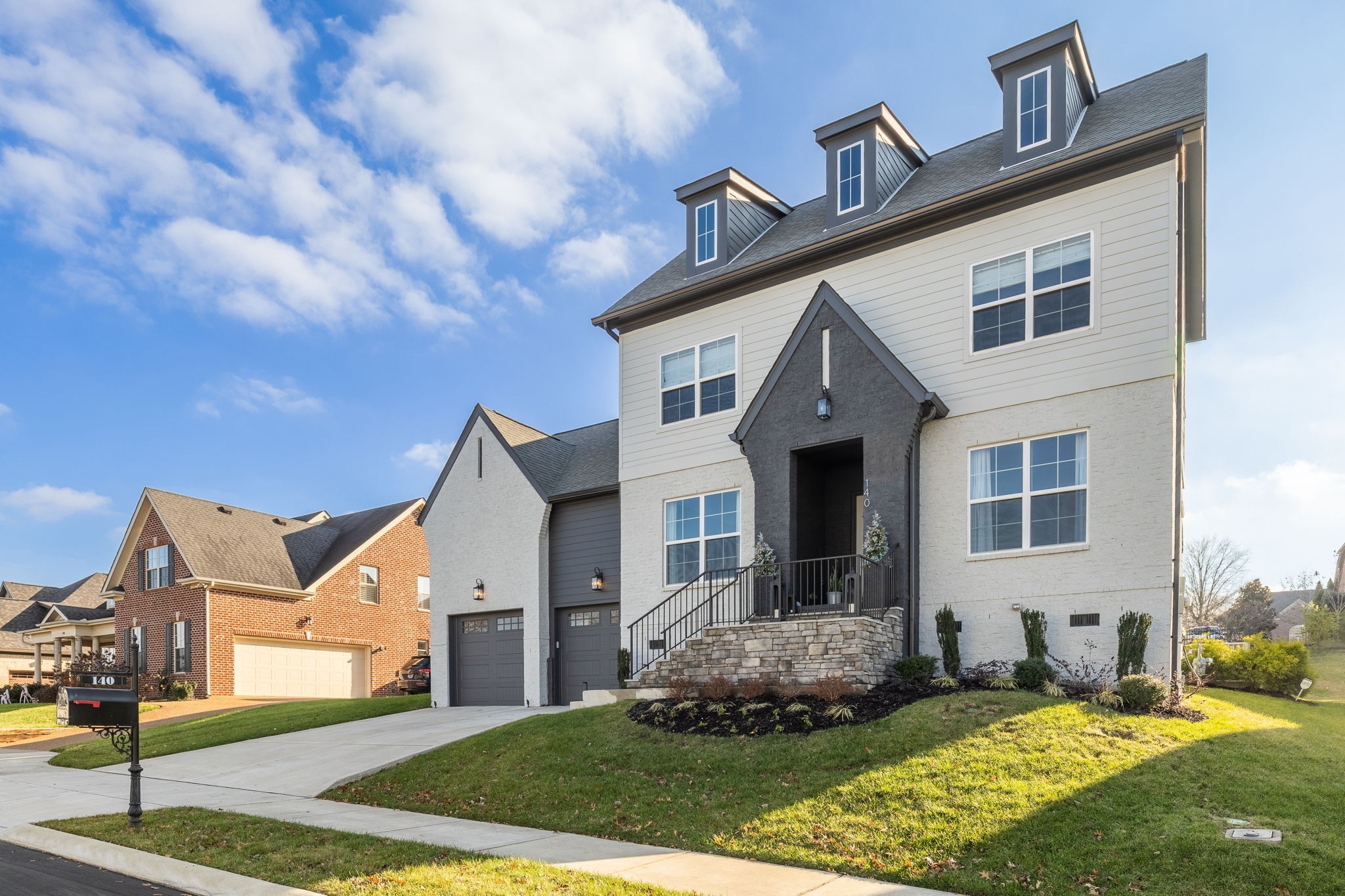 140 Barlow Dr