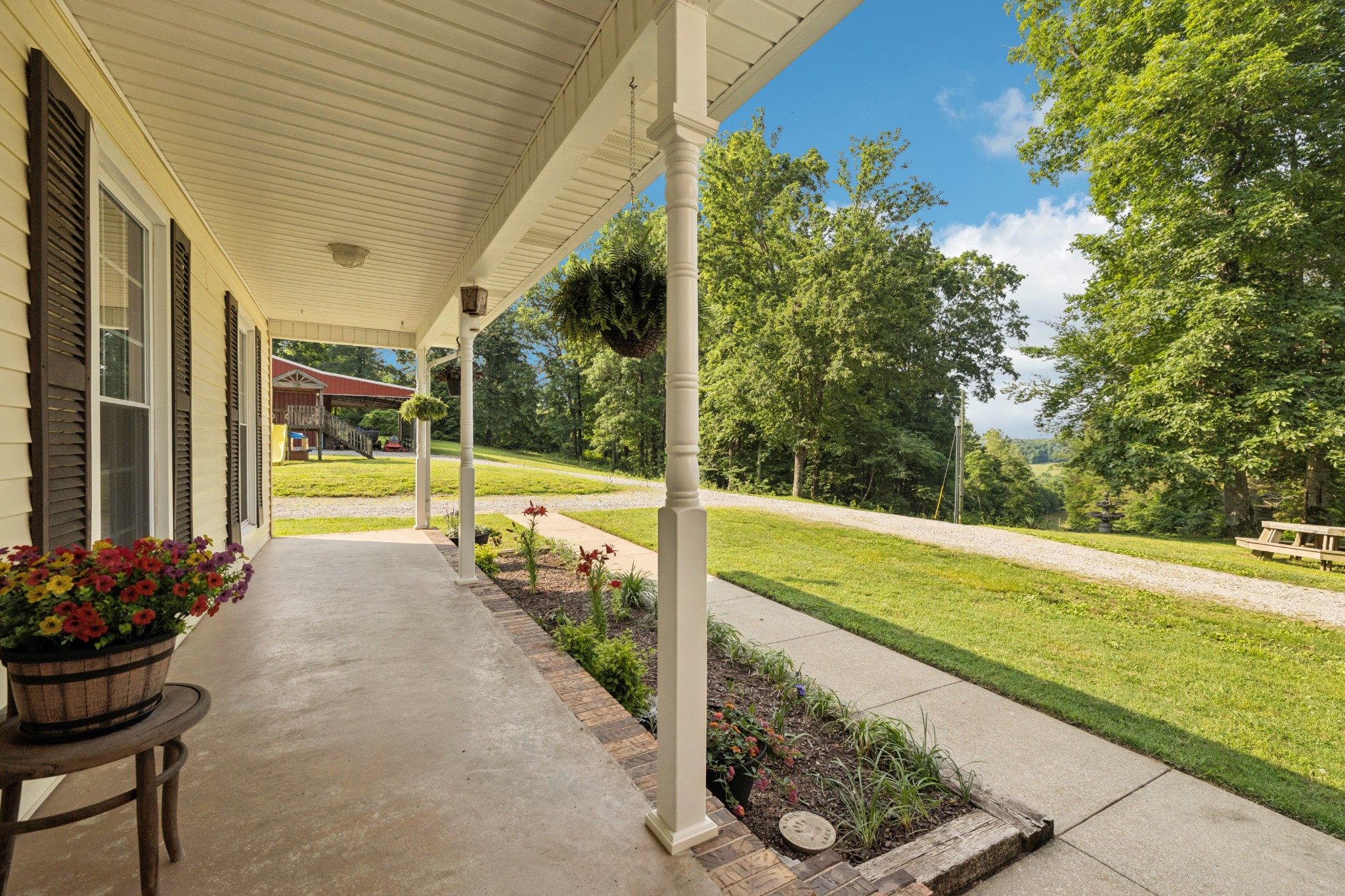 345 Big Spring Hollow Rd