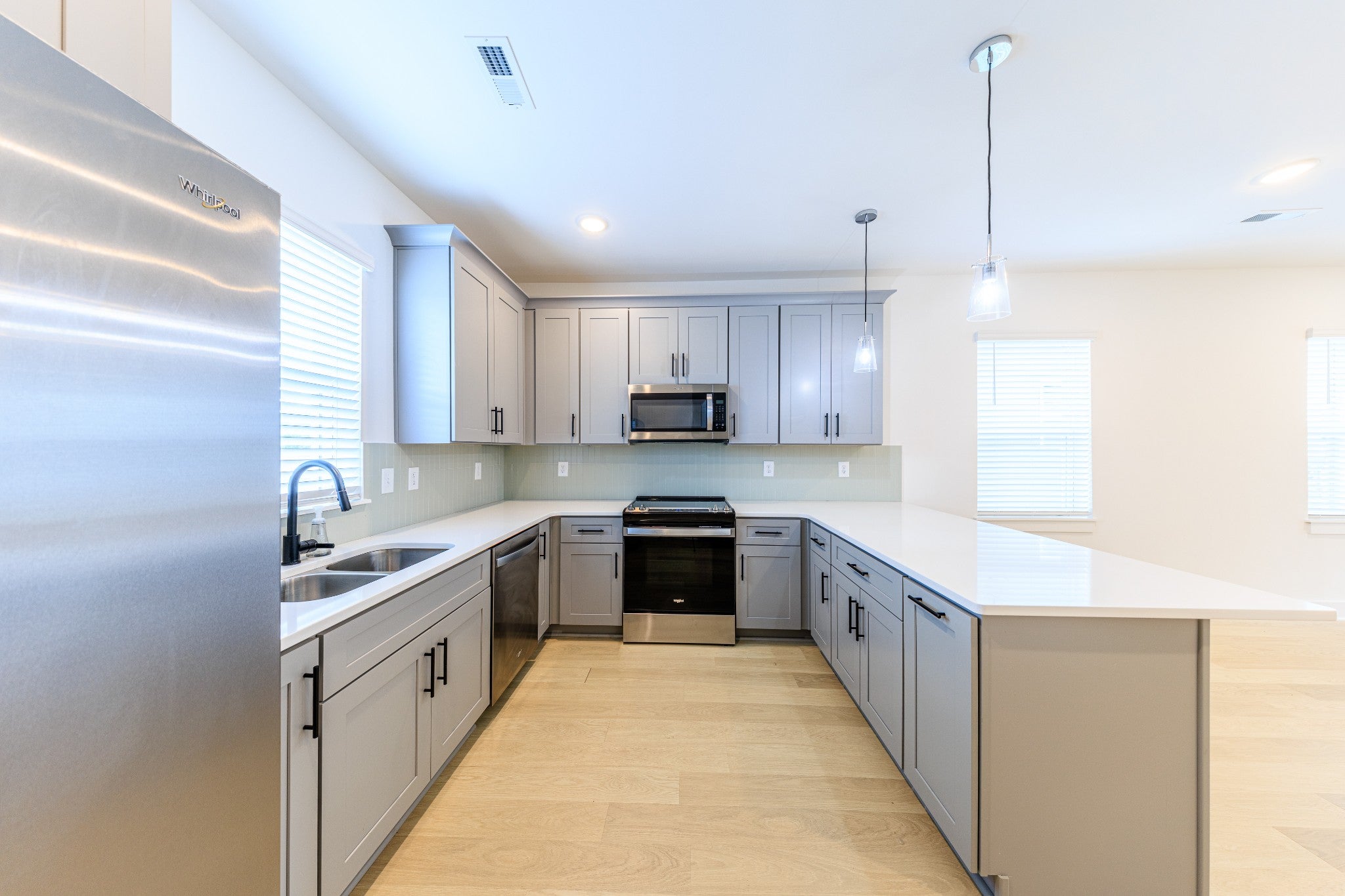 550 Markham St 31
