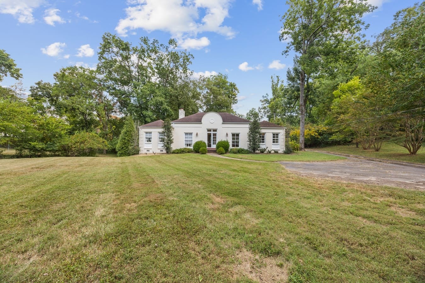 3-bed listing at 500 Torrington Ct, Nashville
