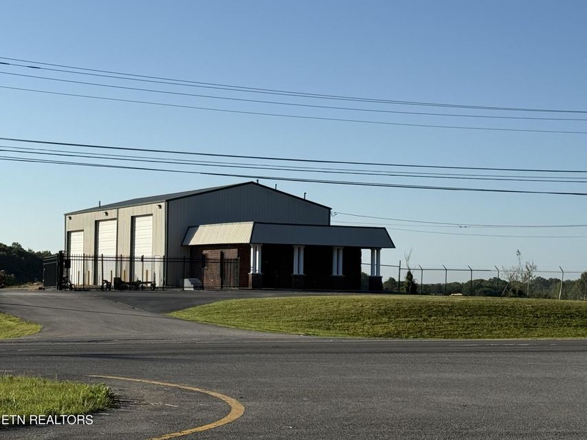 2897 S York Hwy