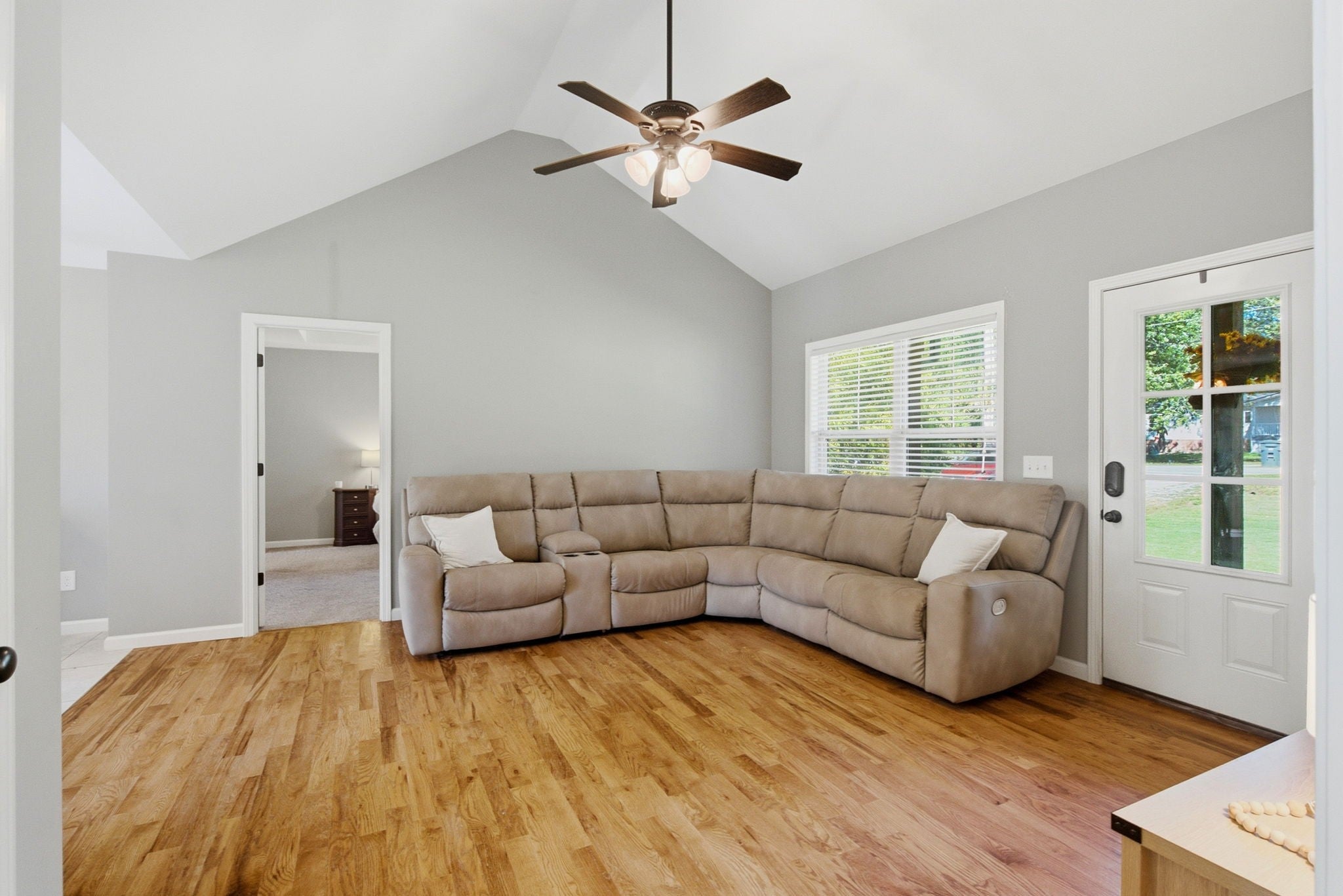 229 Staggs Dr