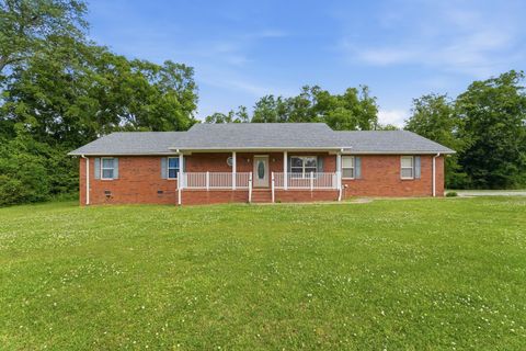 404 Heikens Dr Decherd TN 37324