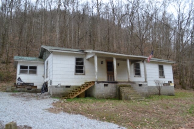 290 Hazel Huffines Ln