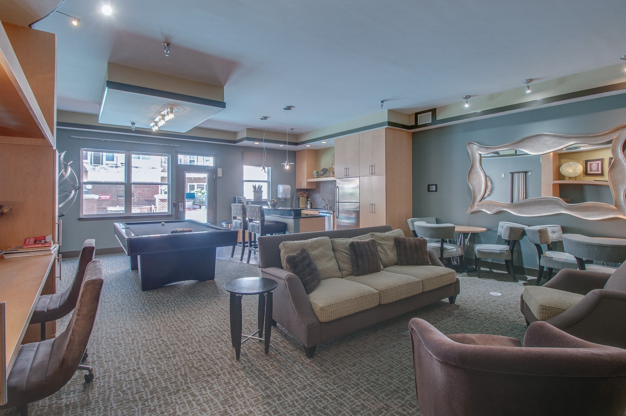 3000 Vanderbilt Pl 213