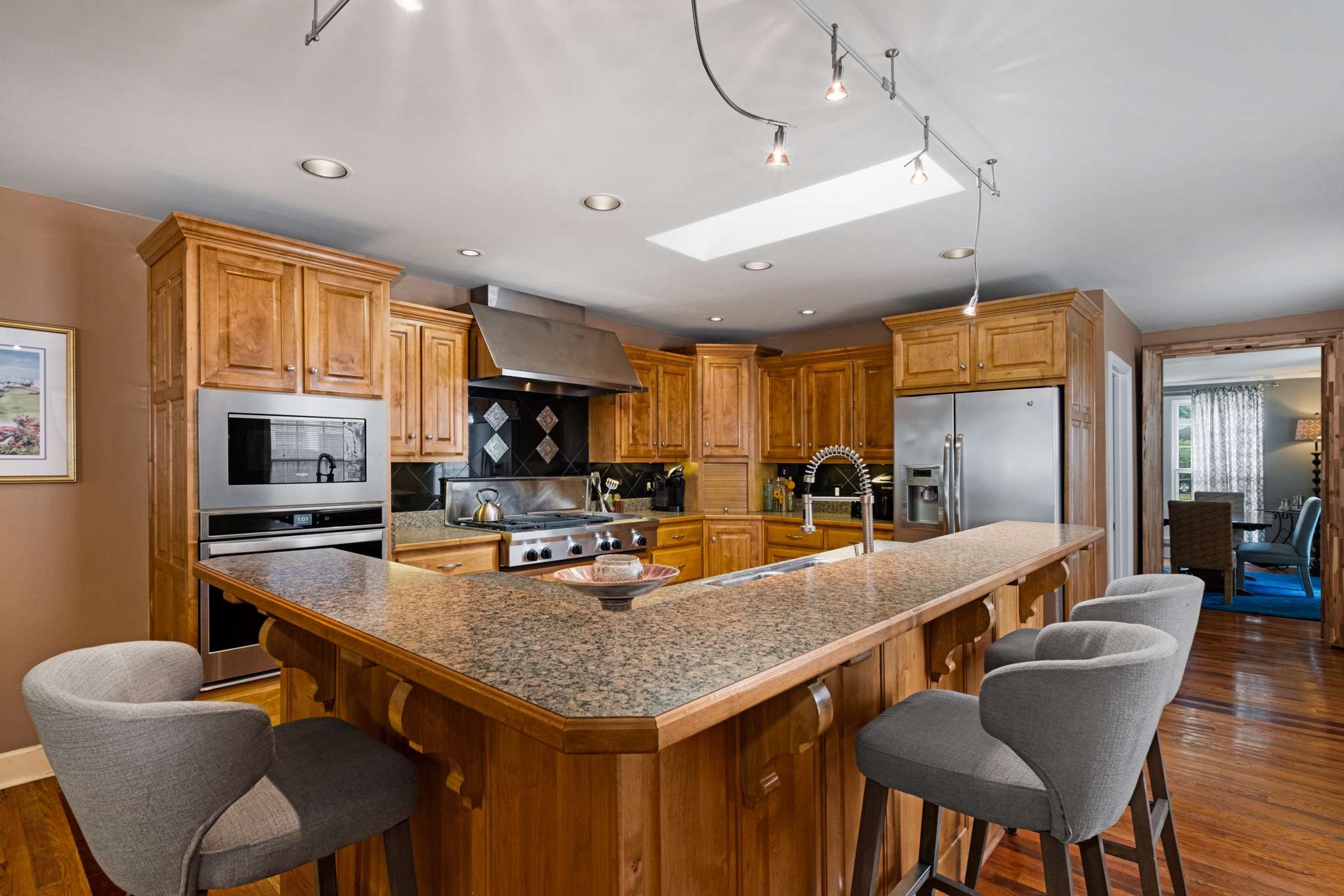 3813 Murphy Rd