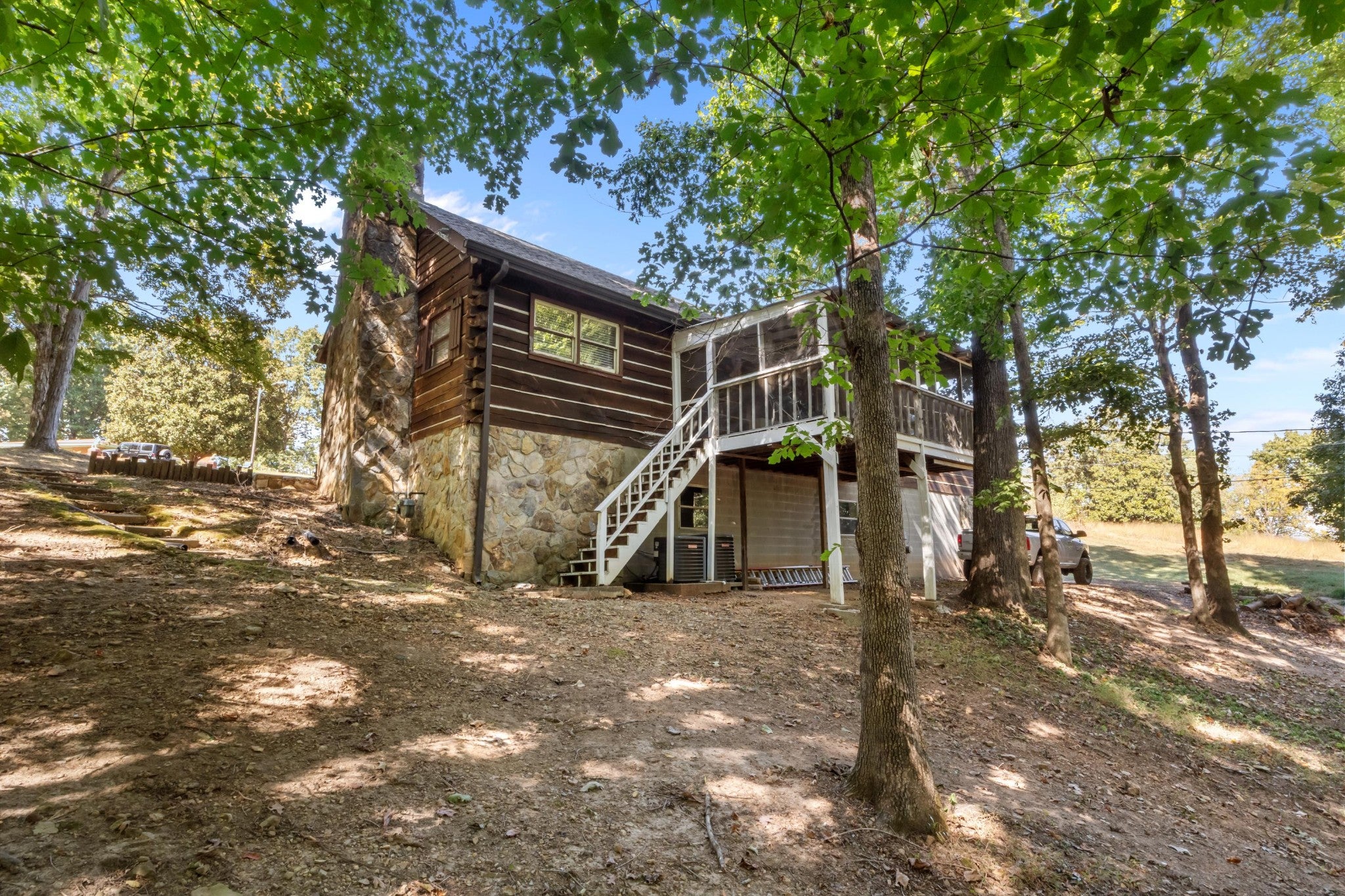 312 Broadview Dr