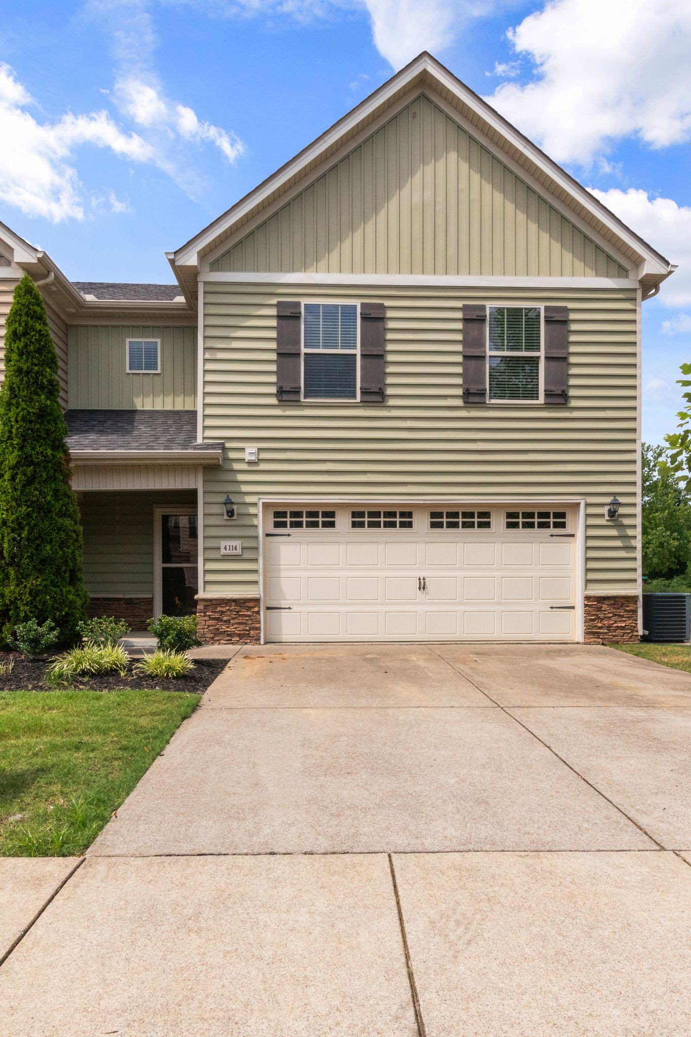 4114 Giacomo Dr