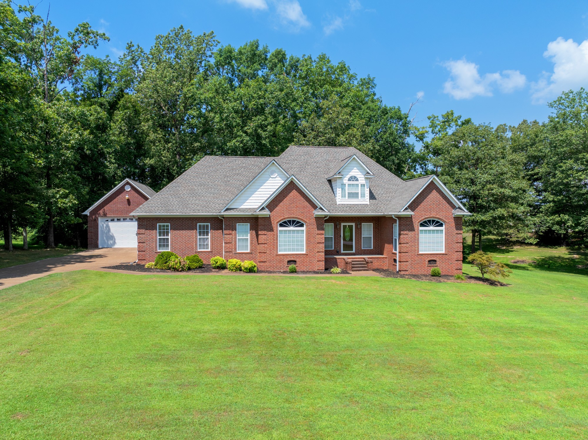 78 Joy Ln