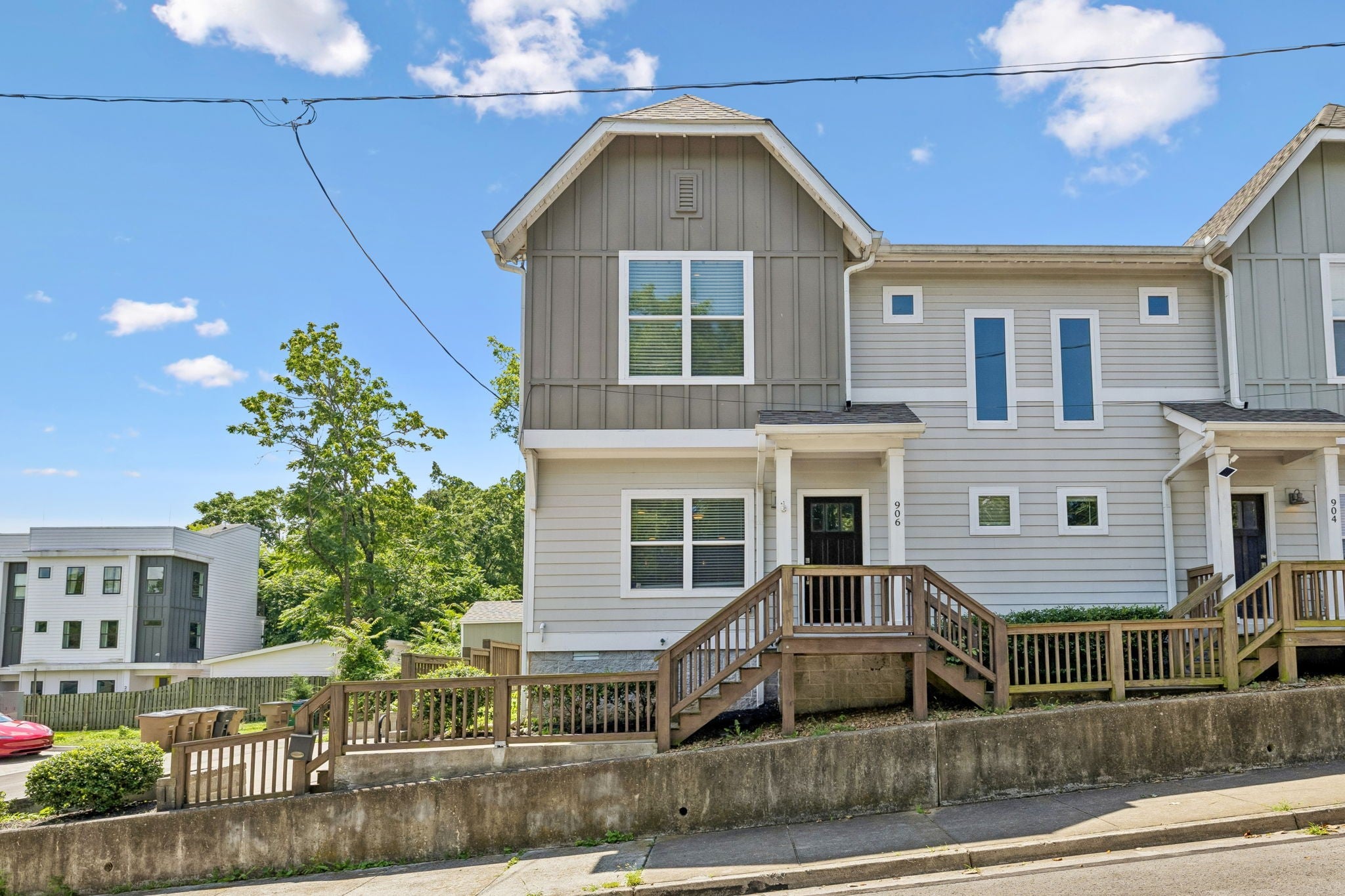 906 Smiley St, Nashville TN 37206 3-bed condo, photo 2 of 30