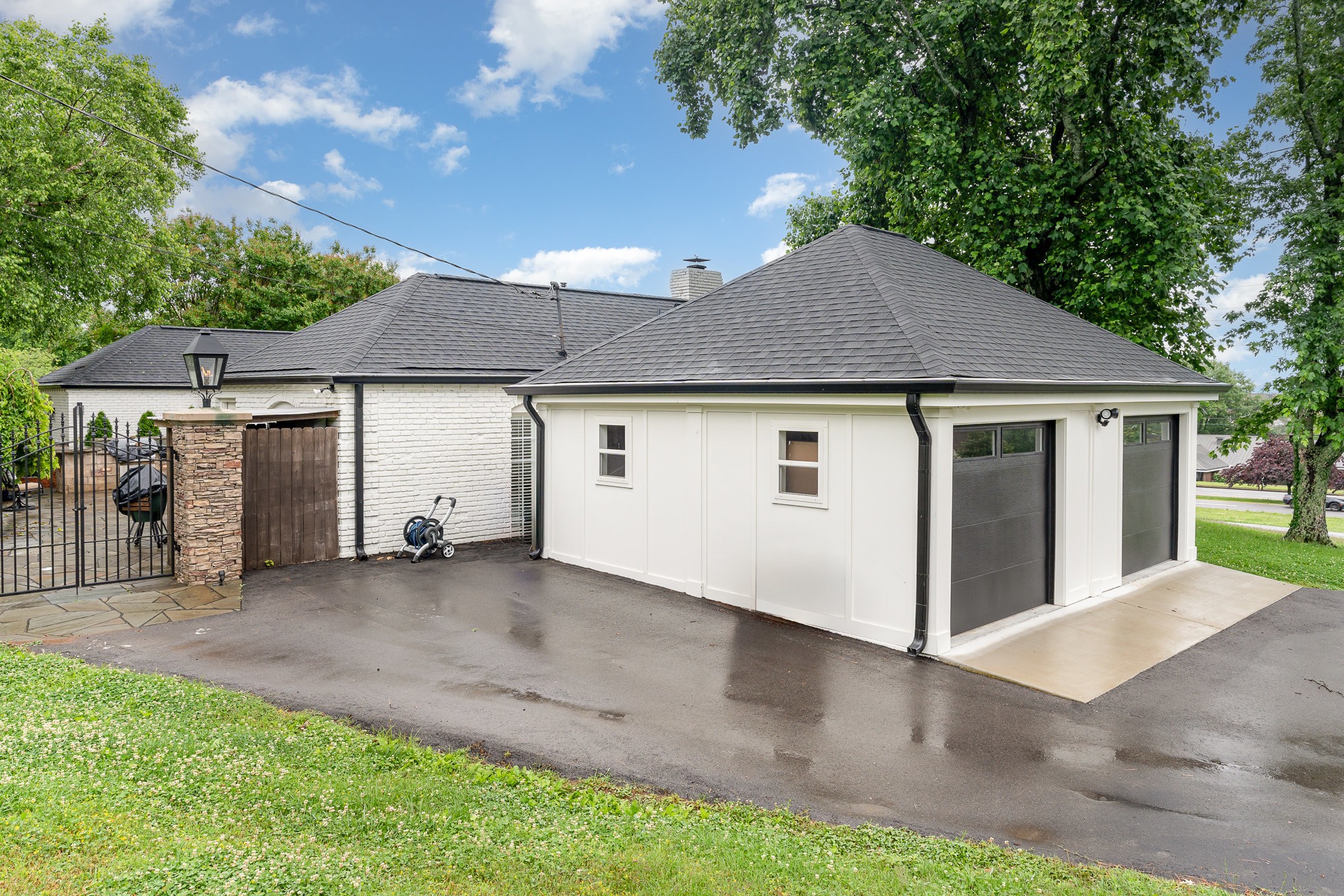 828 Old Hickory Blvd