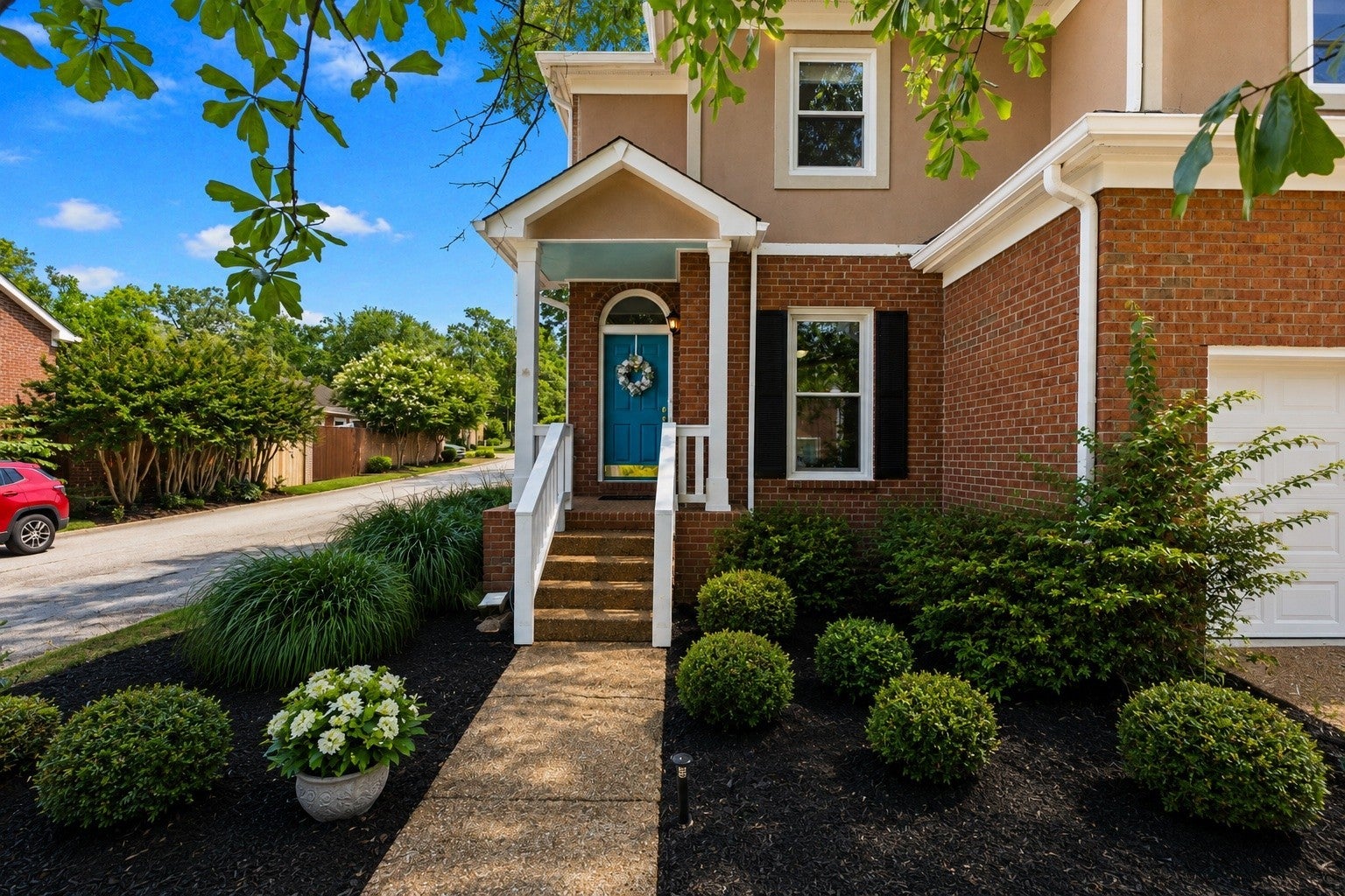 200 Bramley Pl