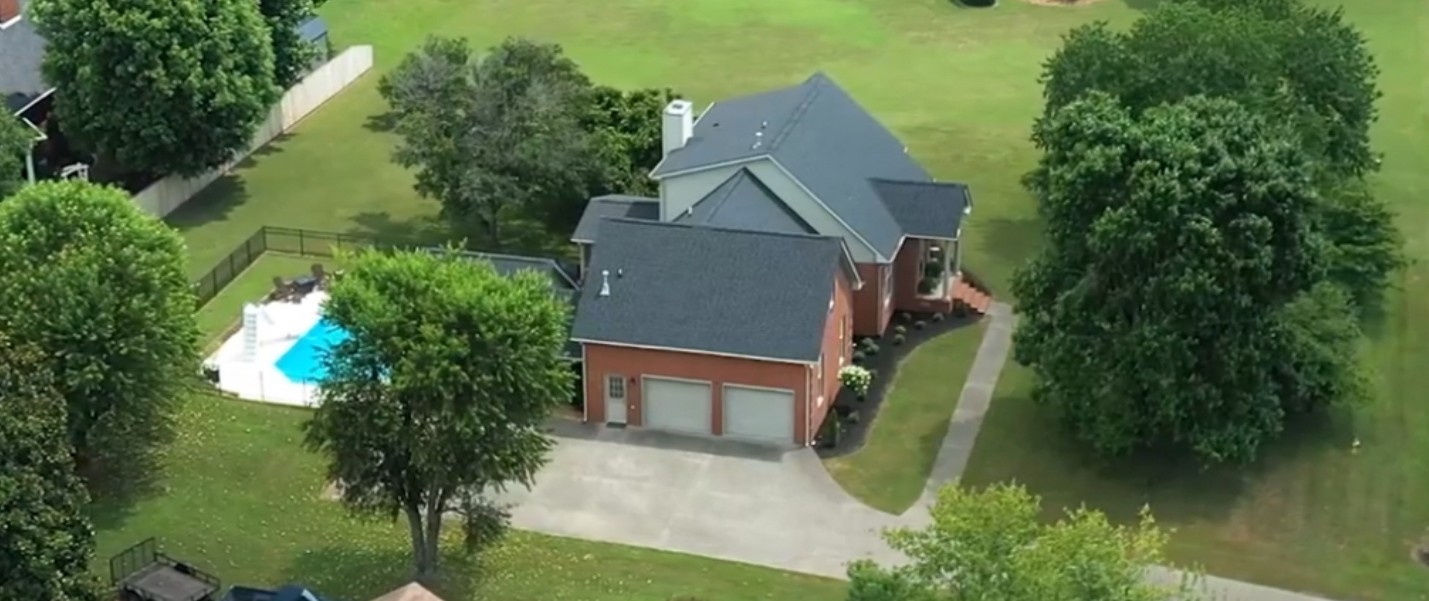 508 Redstone Dr