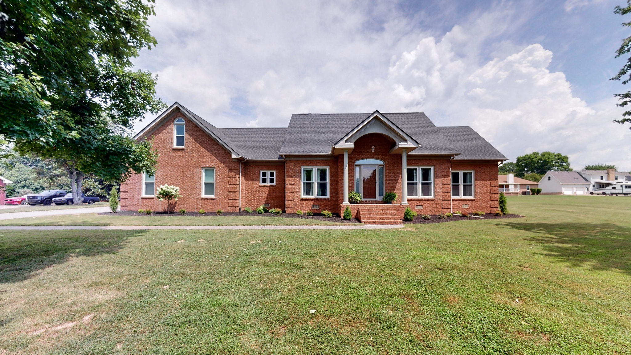 508 Redstone Dr