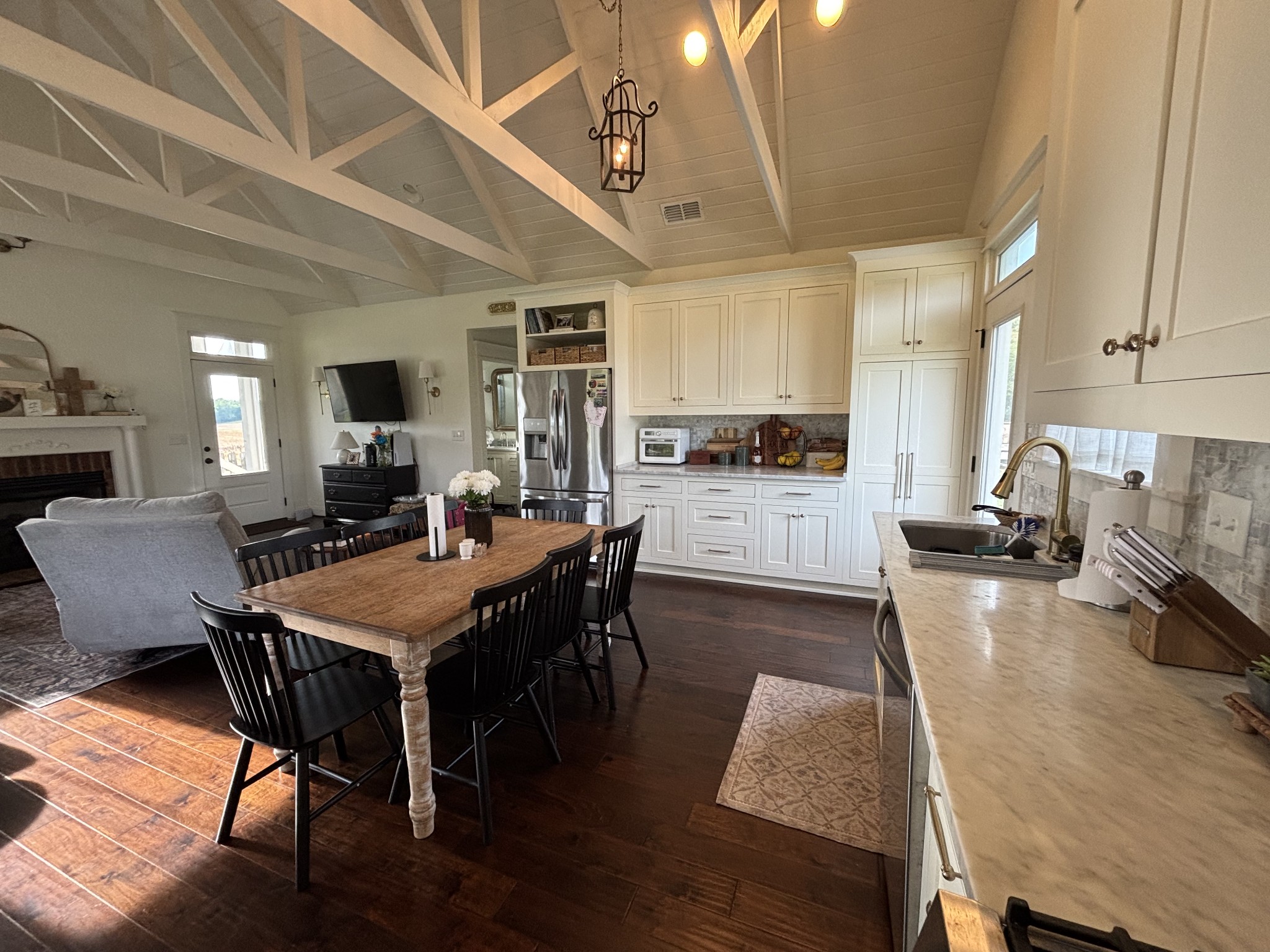 1687 Georgia Crossing Rd