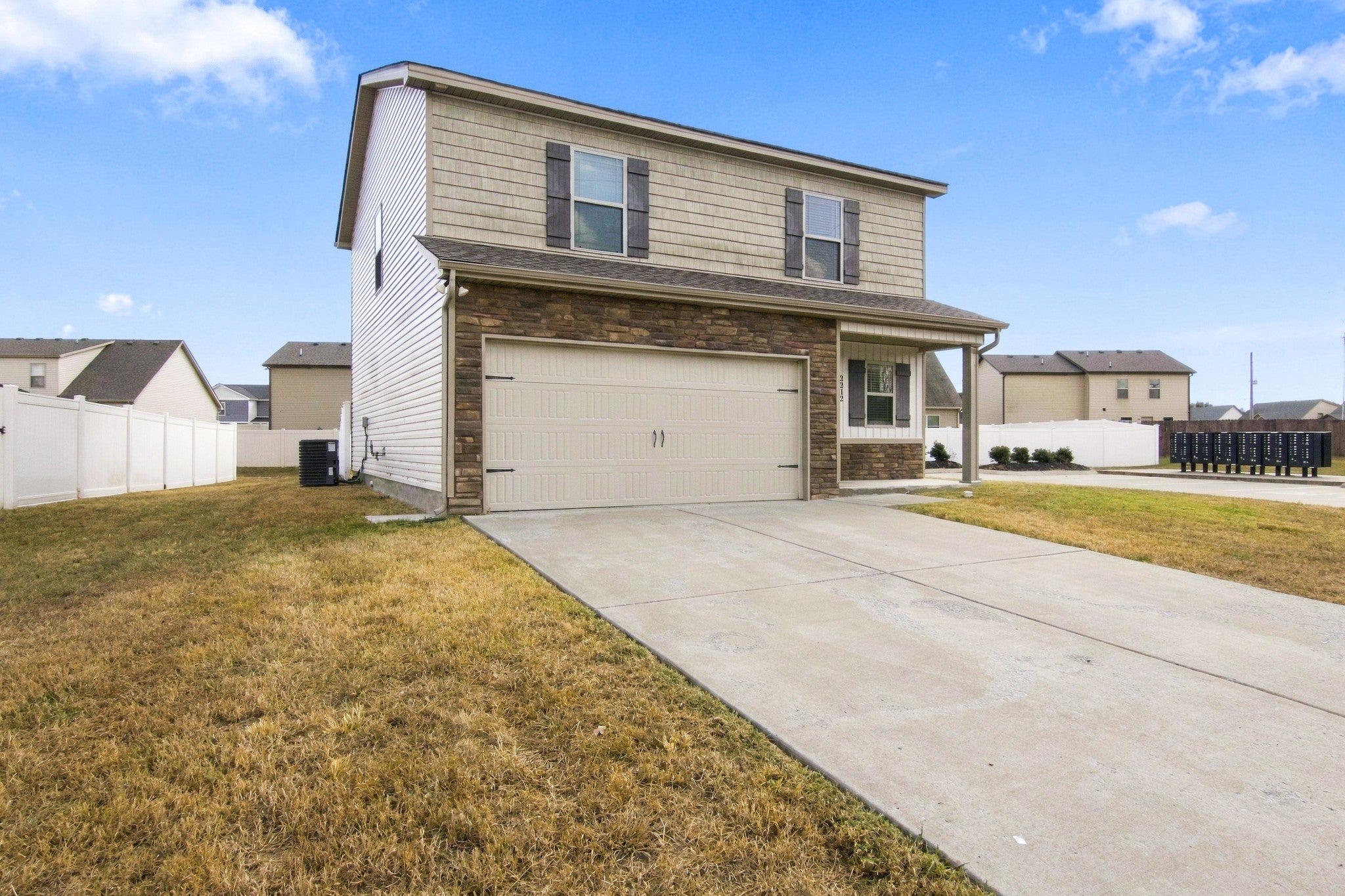 2212 Red Barn Rd