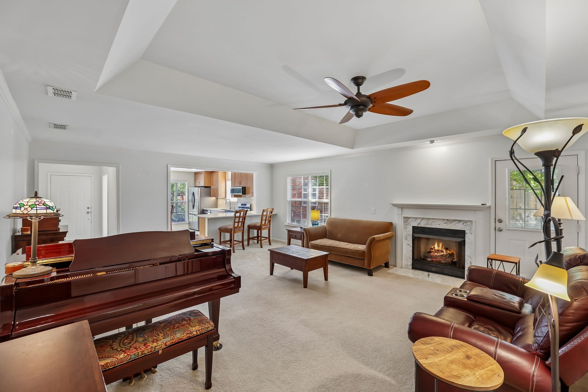 528 Village Green Cir