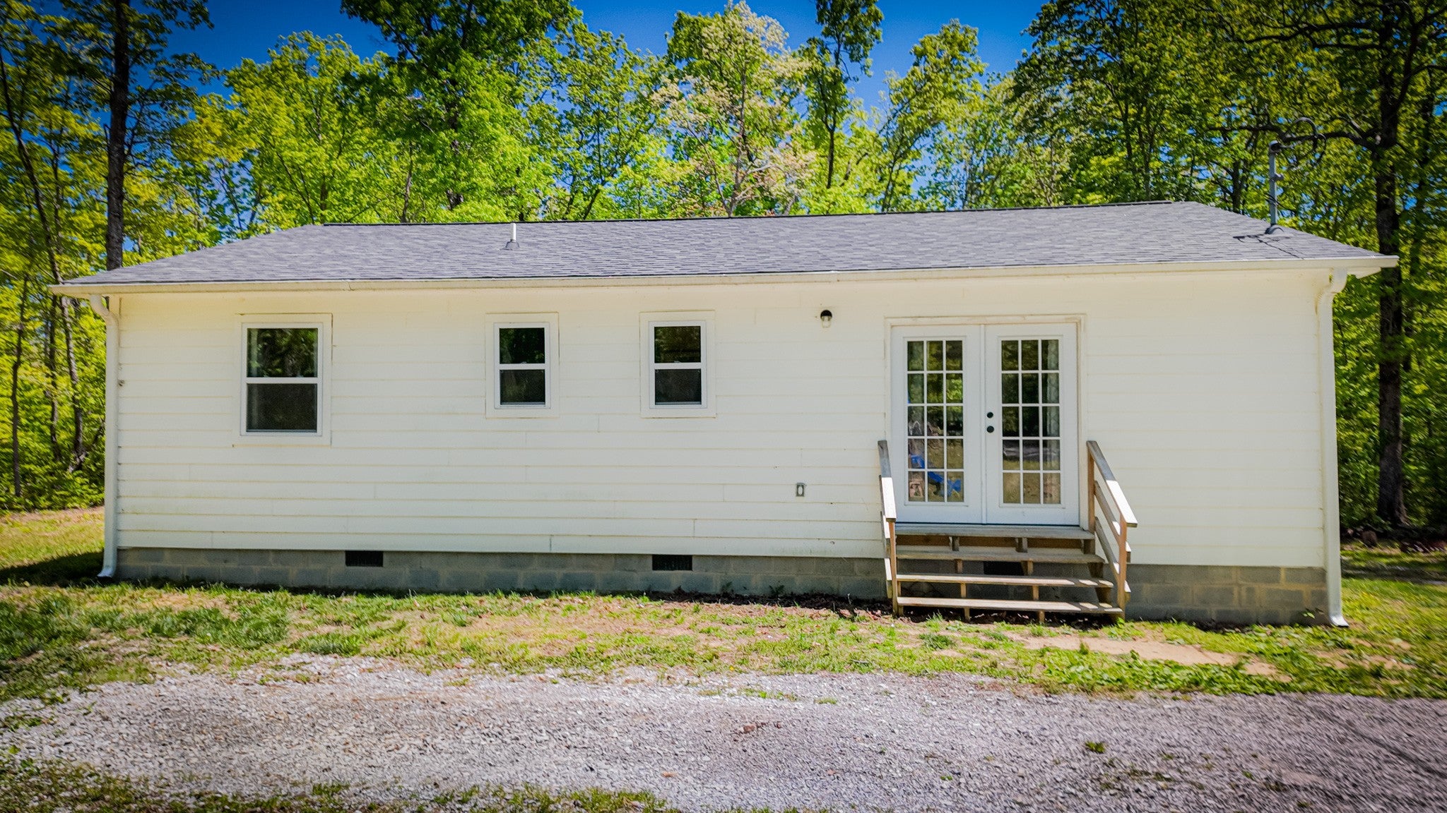 506 Dollar Dr
