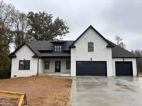 418 N Starwood Ct Clarksville TN 37042