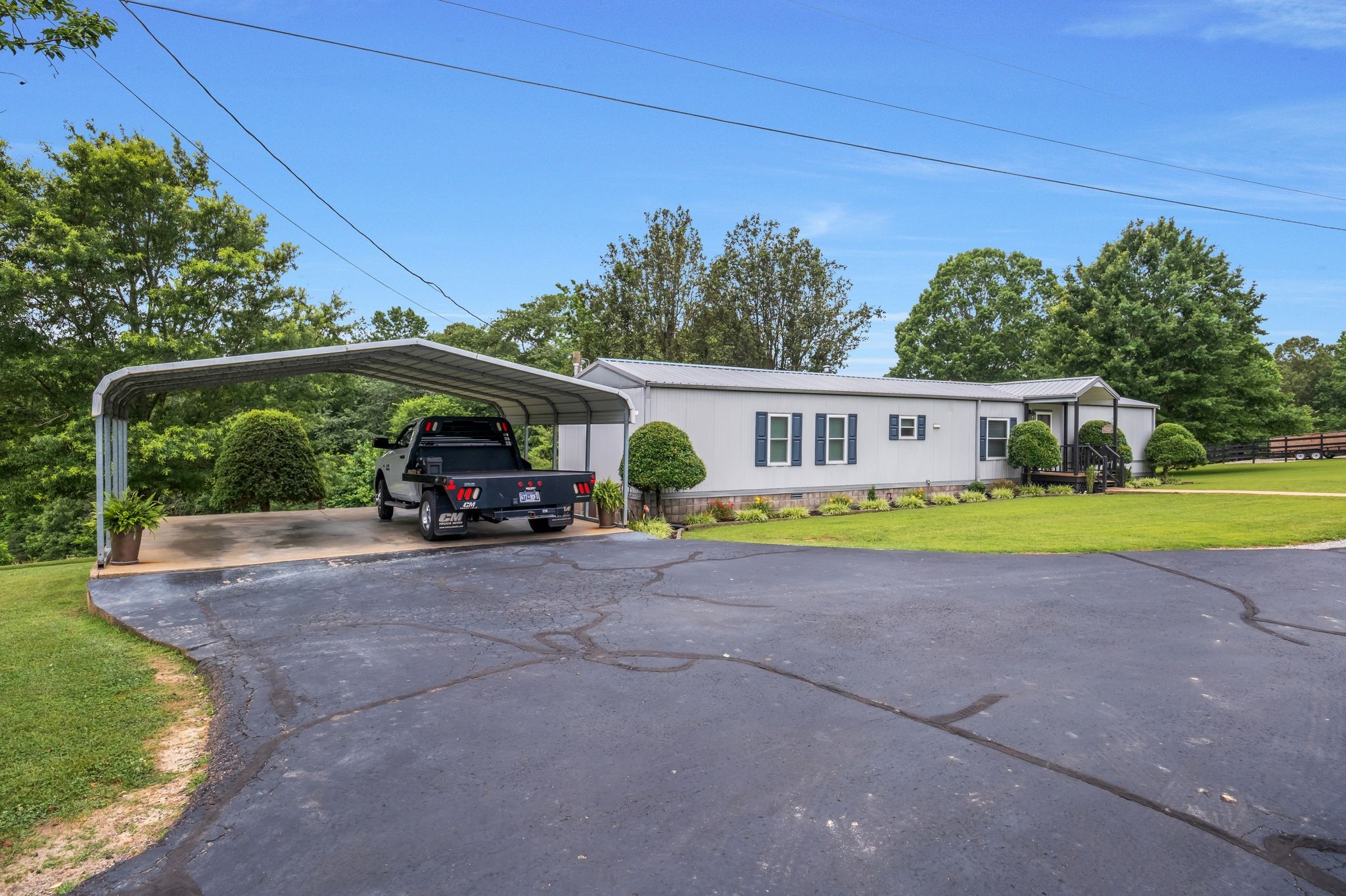 190 Carmack Dr