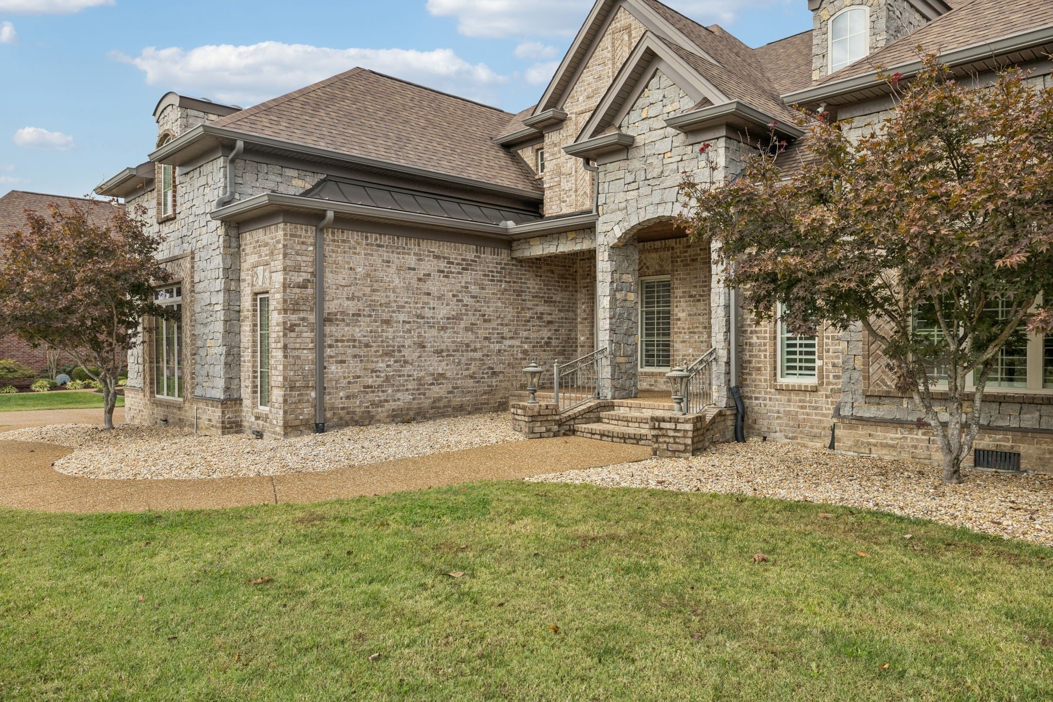 1118 Garrett Way