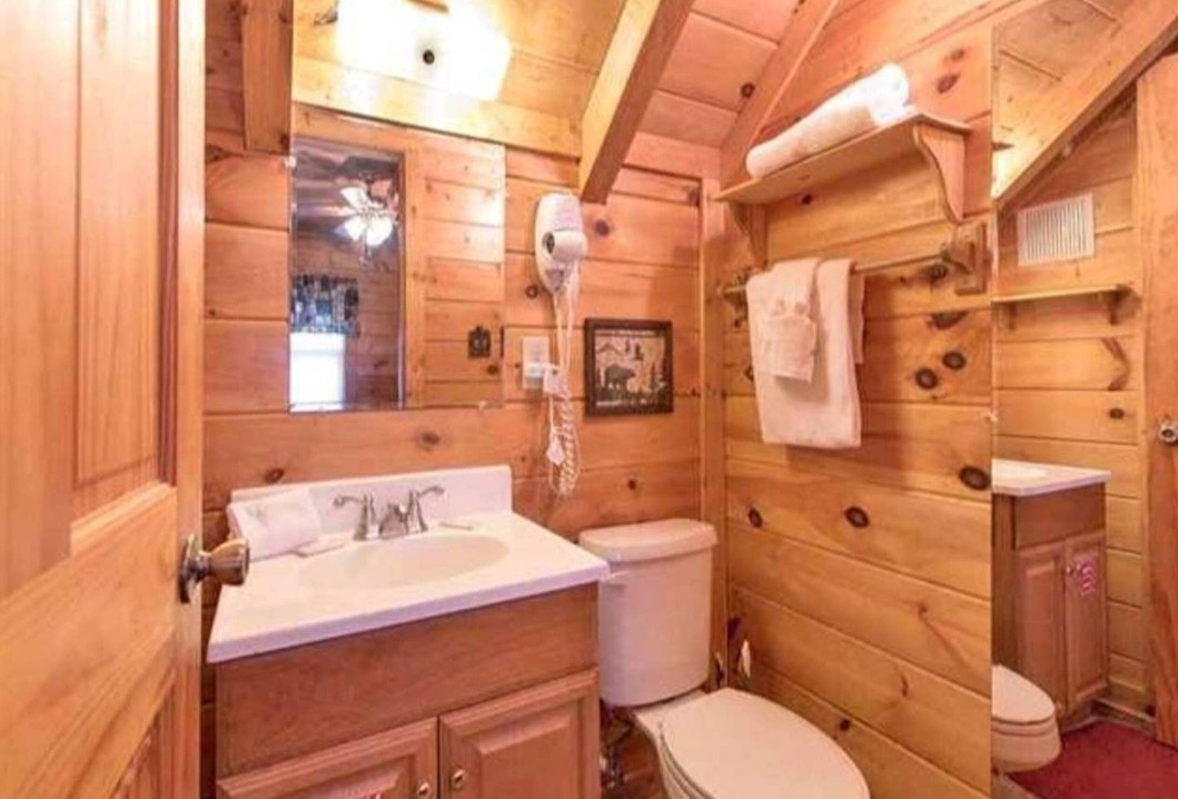 1709 Parkway View Ct