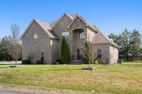 4424 Thoroughbred Ln Murfreesboro TN 37127