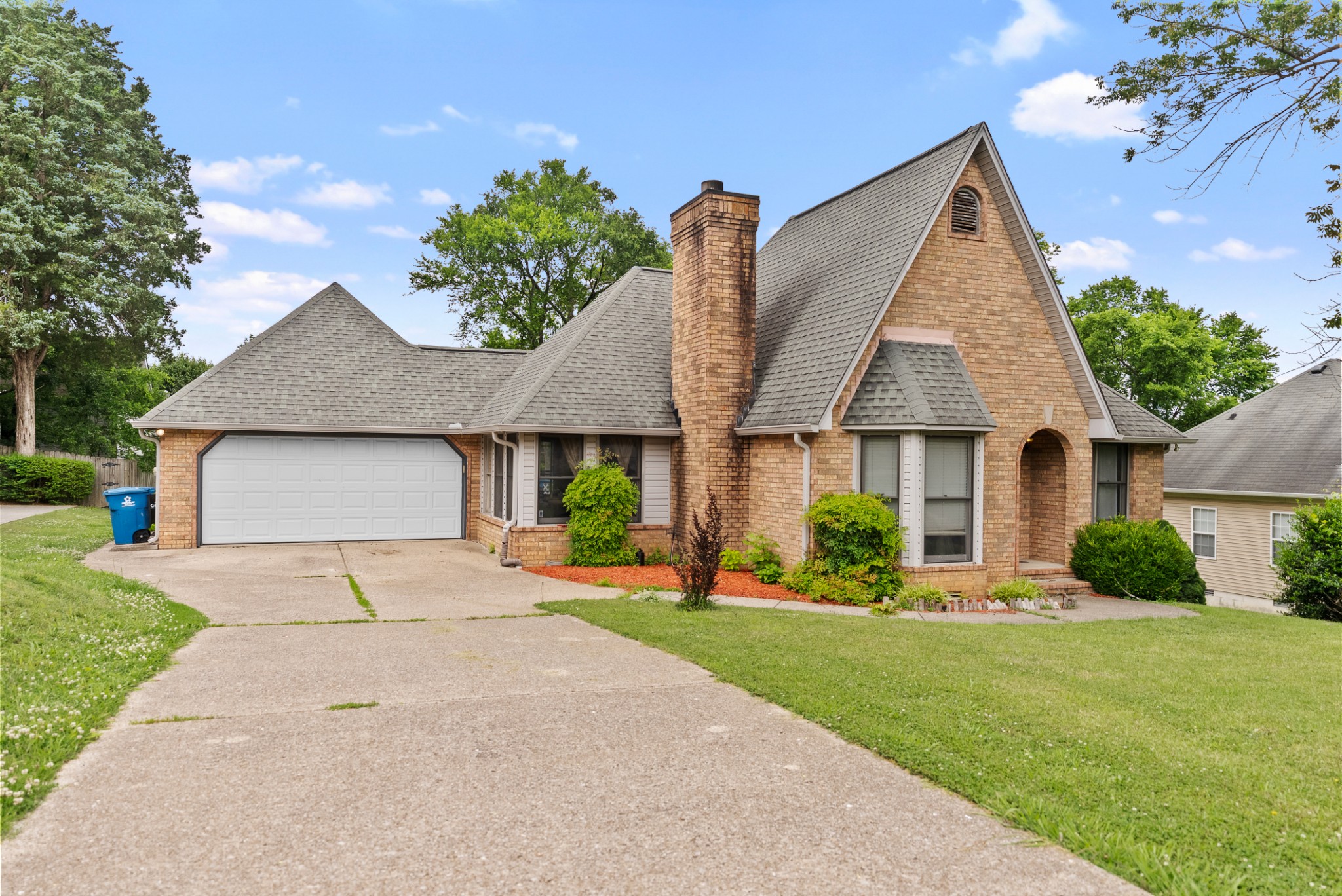 708 Brushy Ridge Dr