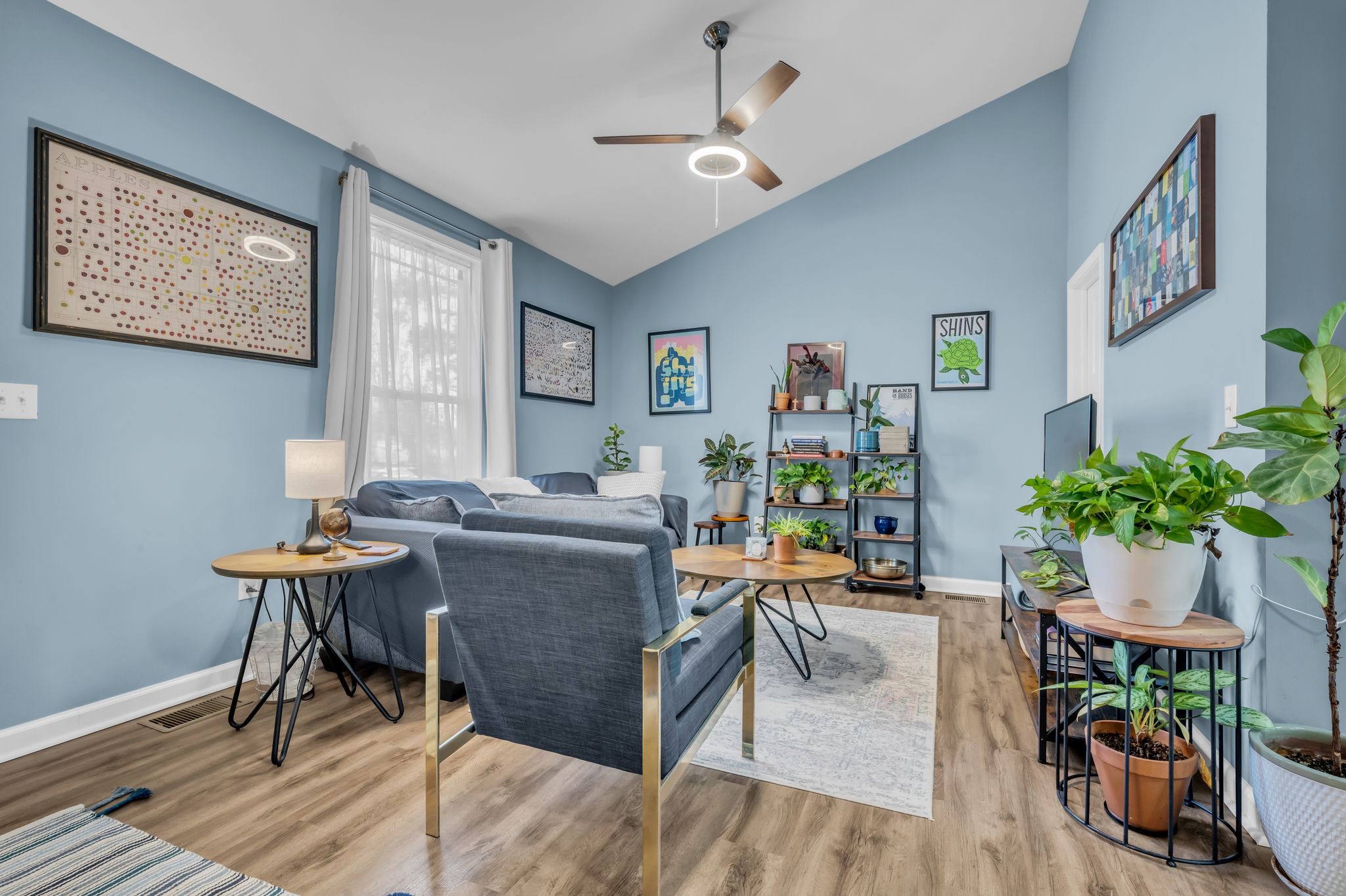 1055 William Glen Rd