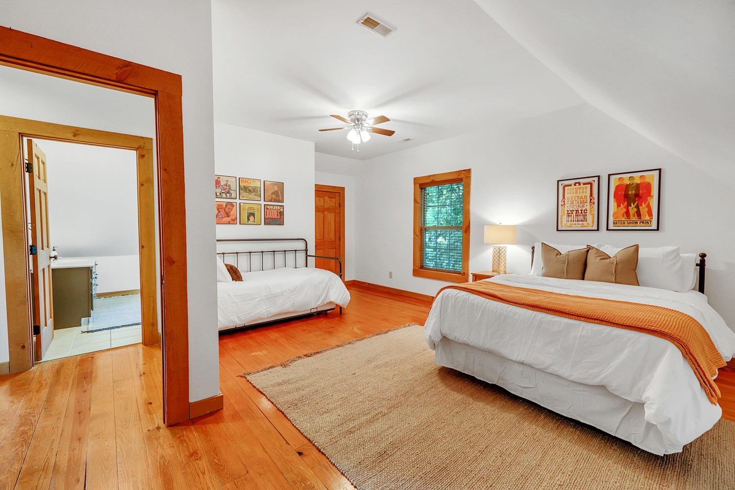 Cross Plains, Tennessee, 37049, United States, 4 Bedrooms Bedrooms, ,3 BathroomsBathrooms,Residential,Active,2023002