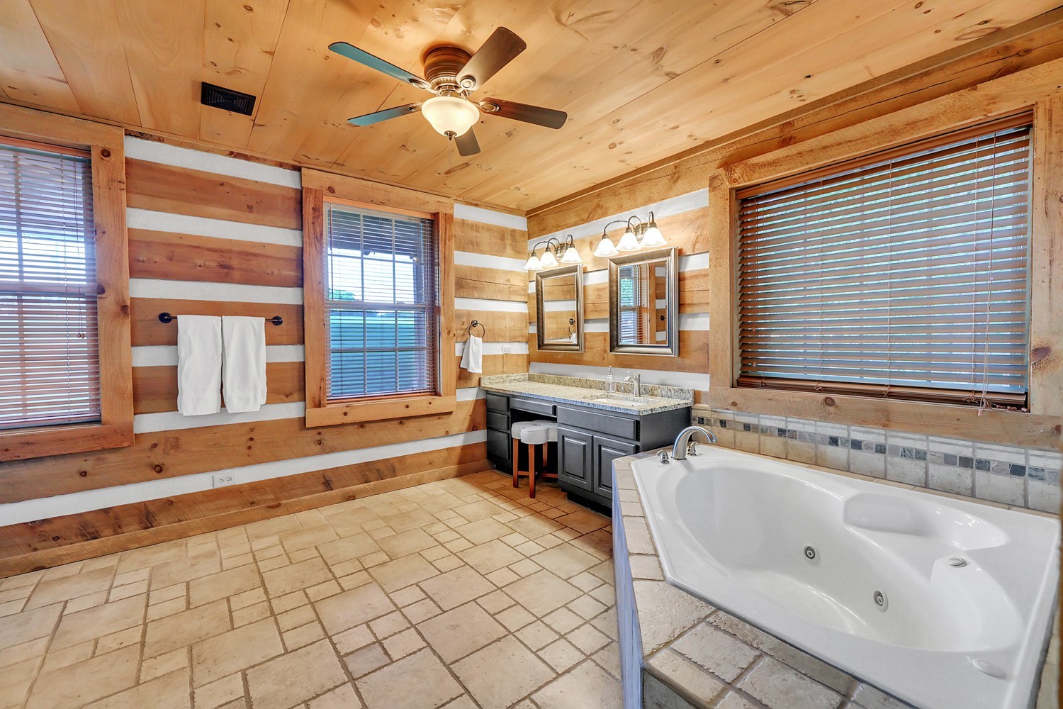 Cross Plains, Tennessee, 37049, United States, 4 Bedrooms Bedrooms, ,3 BathroomsBathrooms,Residential,Active,2023002