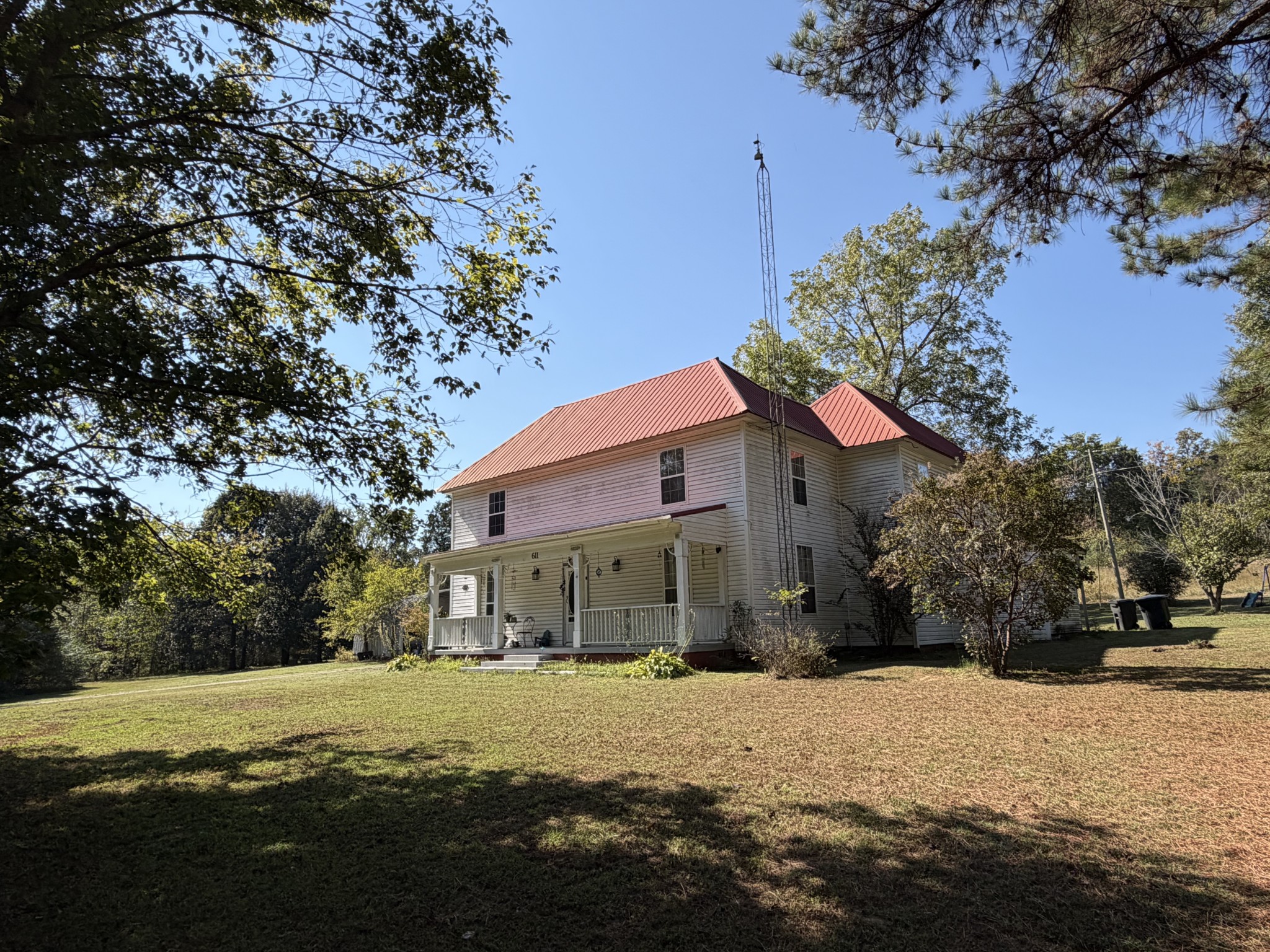 611 Tumbling Creek Rd