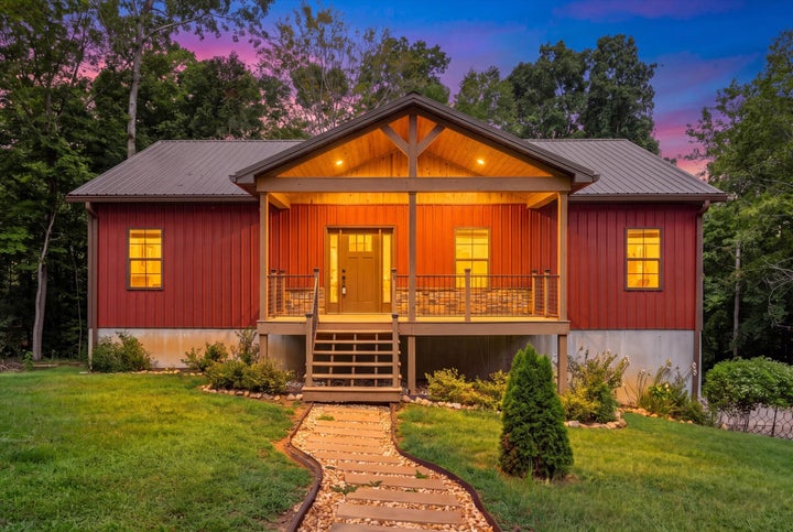 Photo 1 of 42 — 115 Dale Ln, Dover, TN 37058