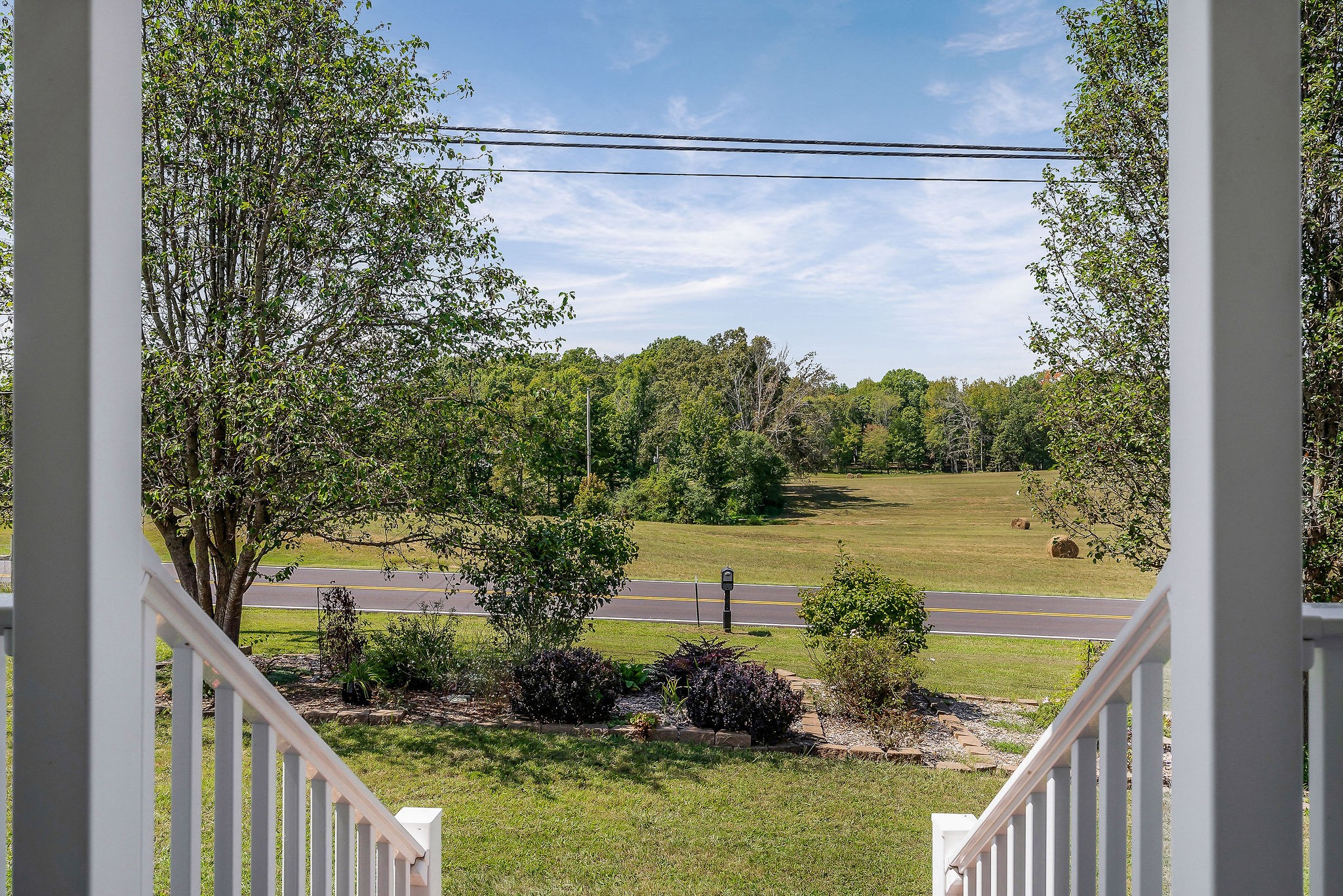 1520 Hawkins Crawford Rd