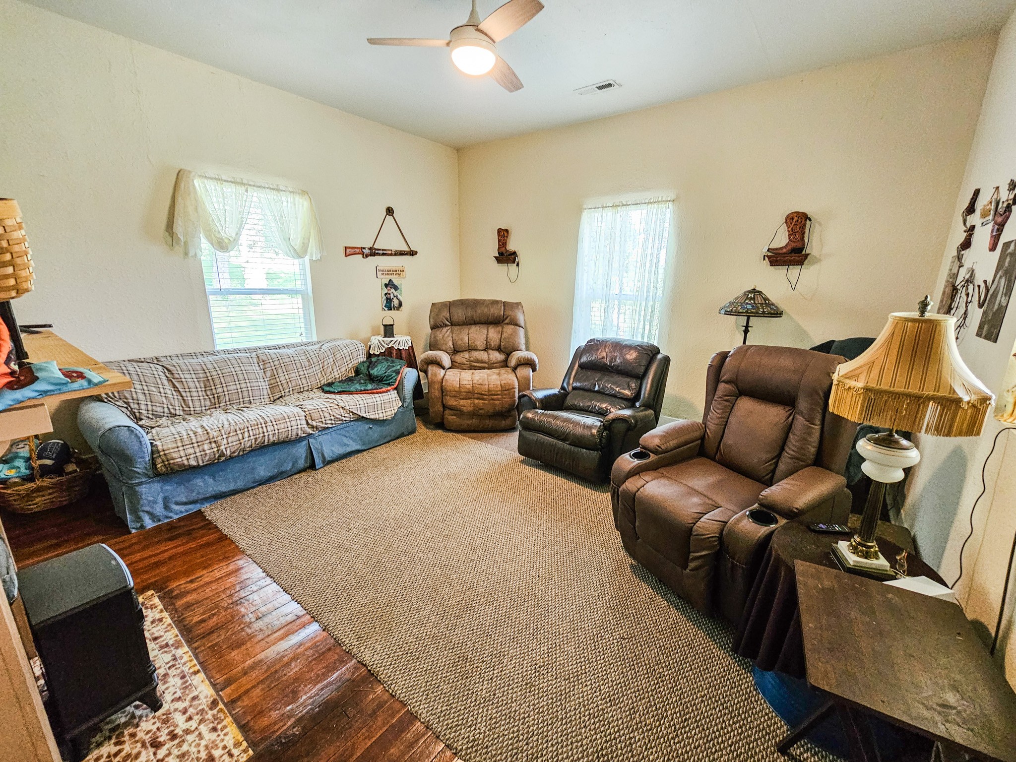 2640 Highway 82 E