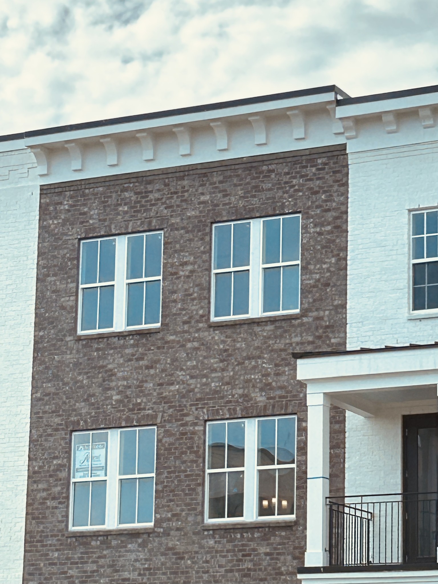 2101 Branford Pl 203