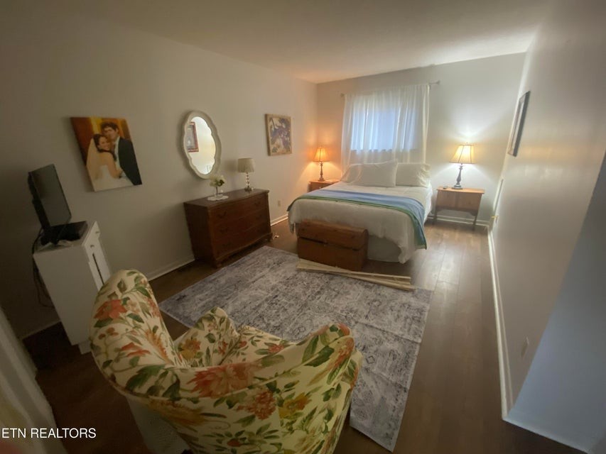 7000 Big Horn Drive B - 5