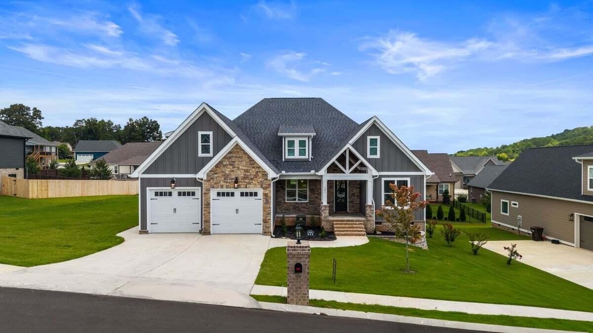 131 Bear Trace Lane NW