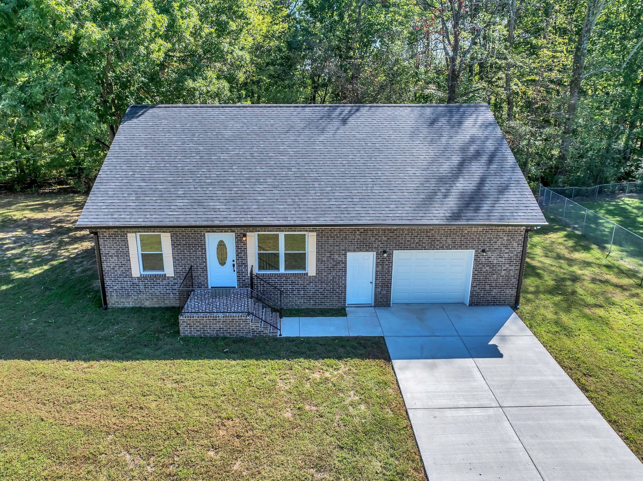 5275 Ridge Rd